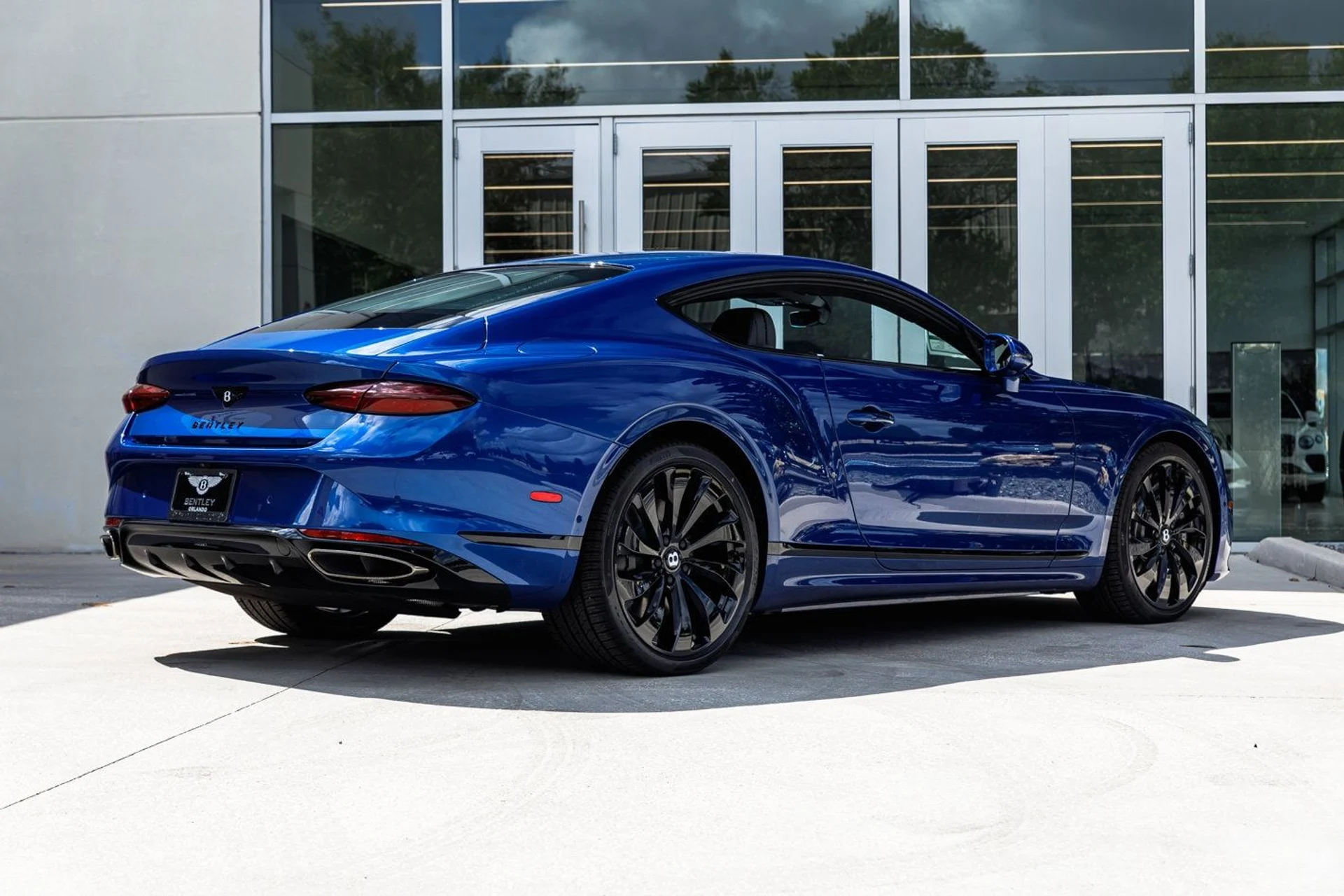 mph030_2652022684_5ca732b2c112bcba0b613afabc4debd2x_00c8c024b0