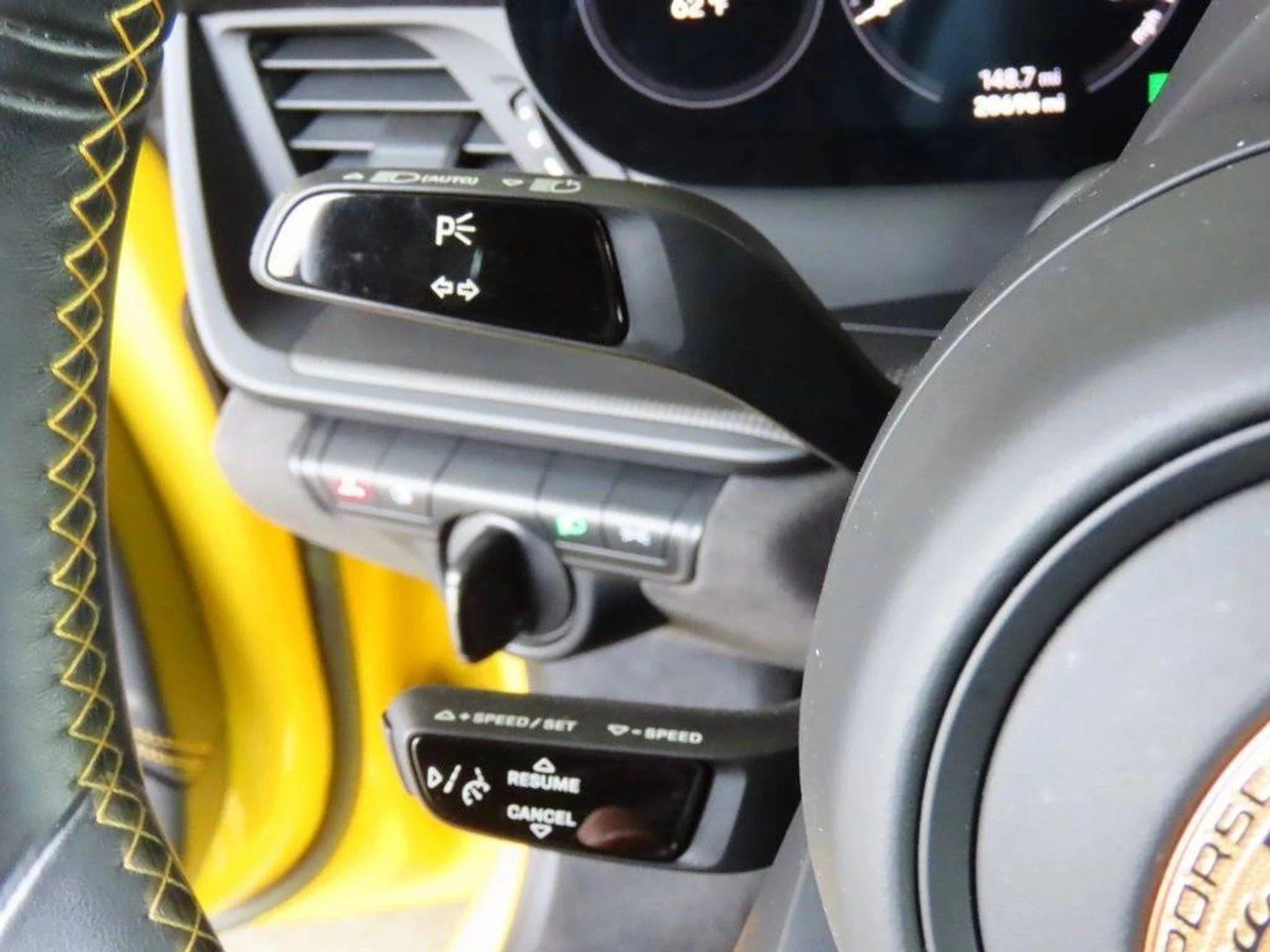 mph030_2653951858_1280_65bbc4fffd