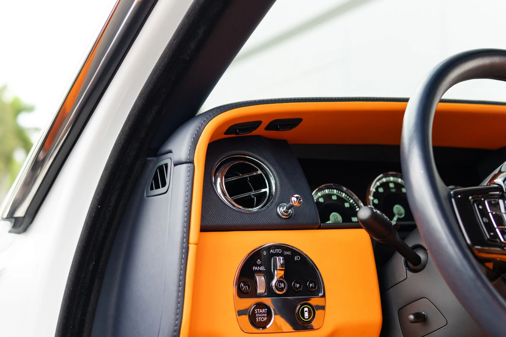 mph030_2661336239_Used_2023_Rolls_Royce_Cullinan_1766776442_5c70ff7f23