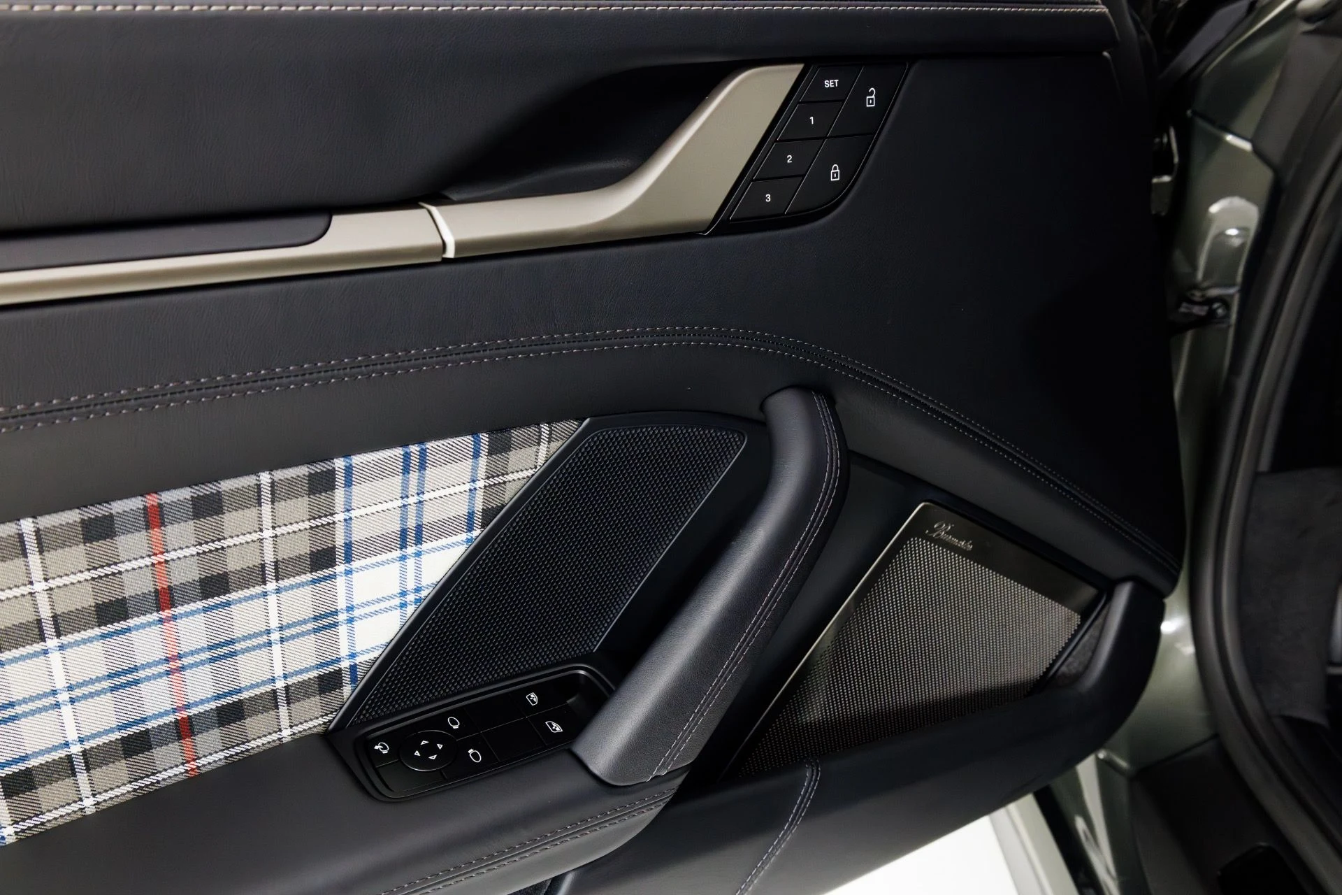 mph030_2674056493_Used_2025_Porsche_911_Turbo_50_Years_1769709986_8b9a70259c