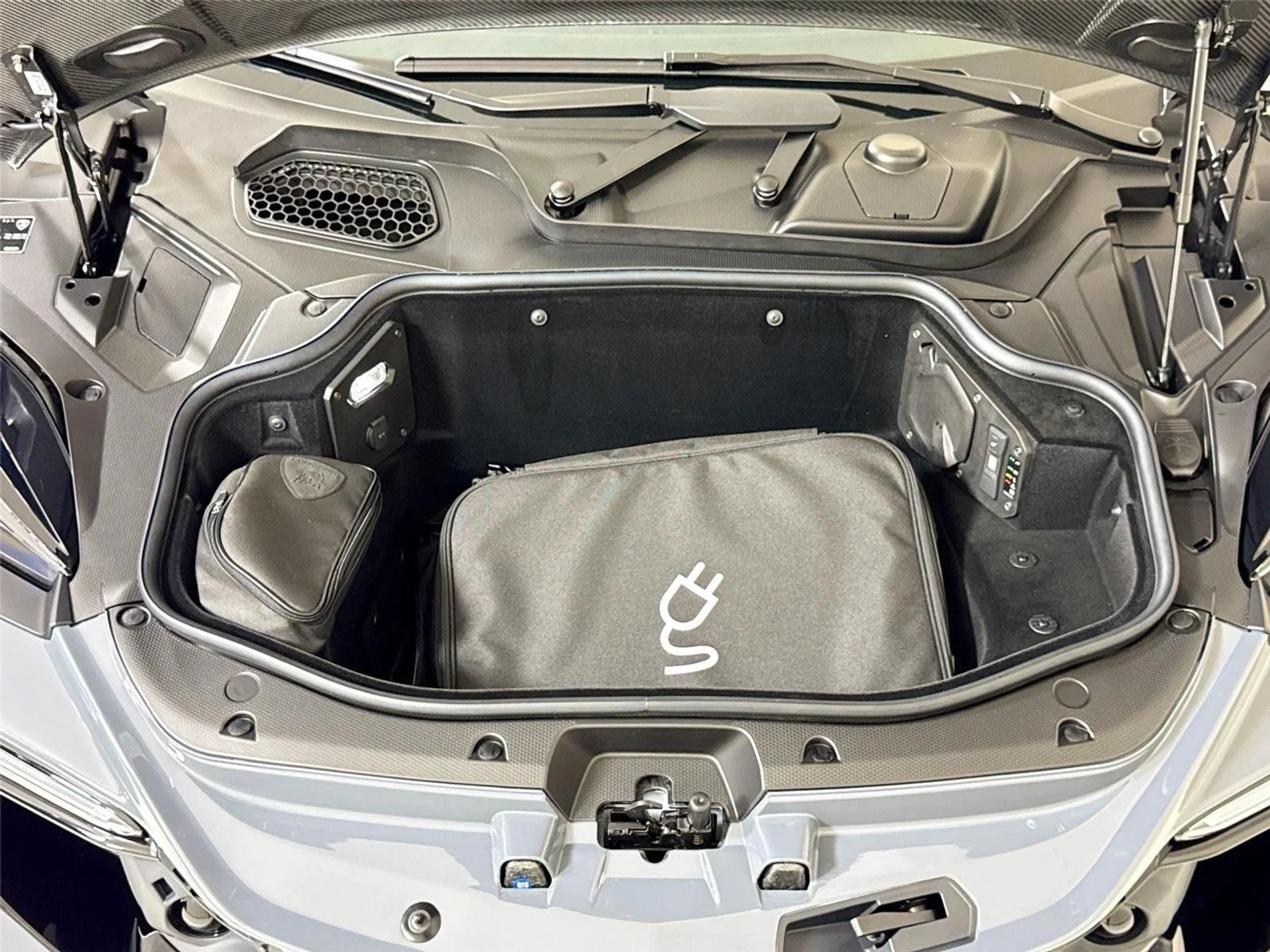 mph030_2675606416_df508e1a132ef2e4b65691376ae0a303_eea0601704