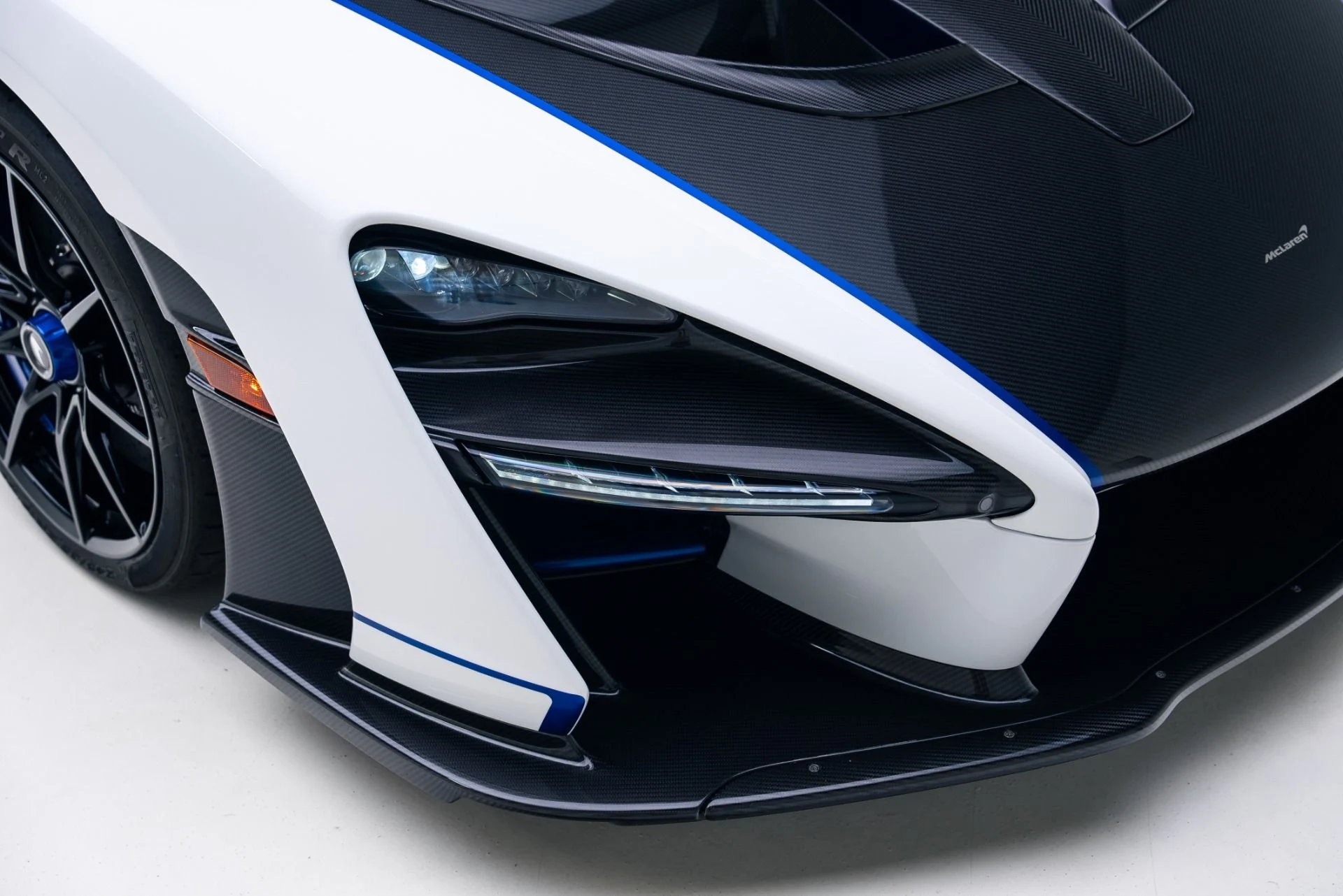 mph030_2699181014_Used_2019_Mc_Laren_Senna_1765845968_97ace2c540