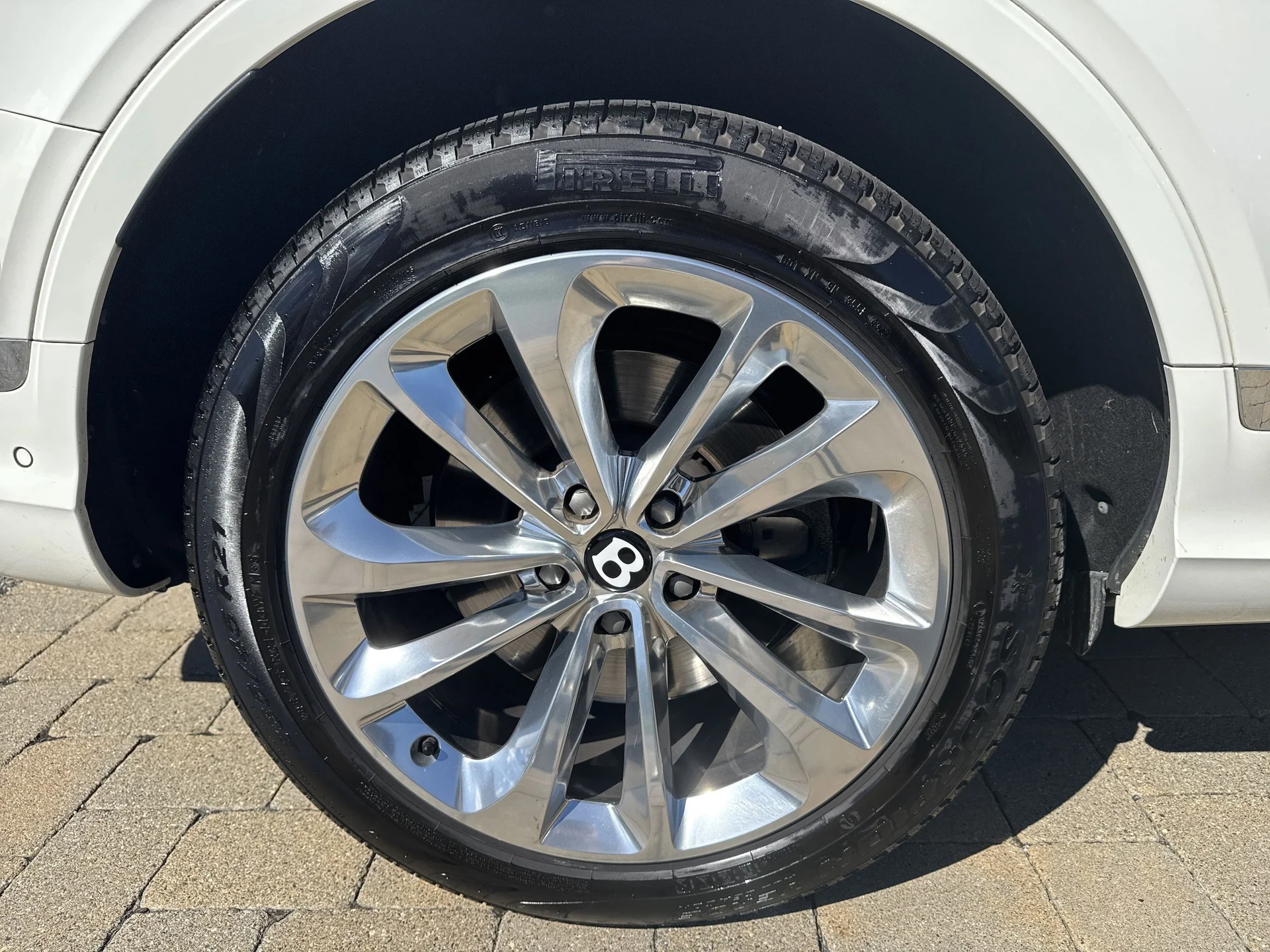 mph030_2699799974_ca9fdd4f3899cd652a2f8f51ad41f03ex_1cb22d2375