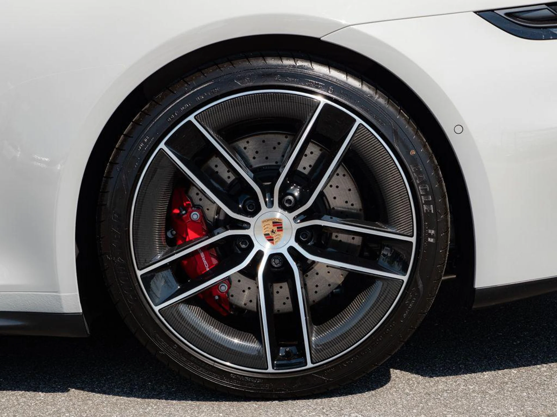 mph030_271861239_m_B_Jqx_X_Zd6f6_zf_KJ_74p_T_Ux_H_Cu_I_6a916a3aa0