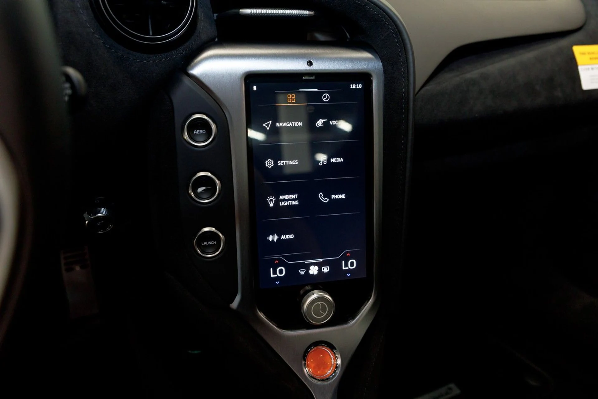 mph030_2721833853_605_p31_l_7809f284c7