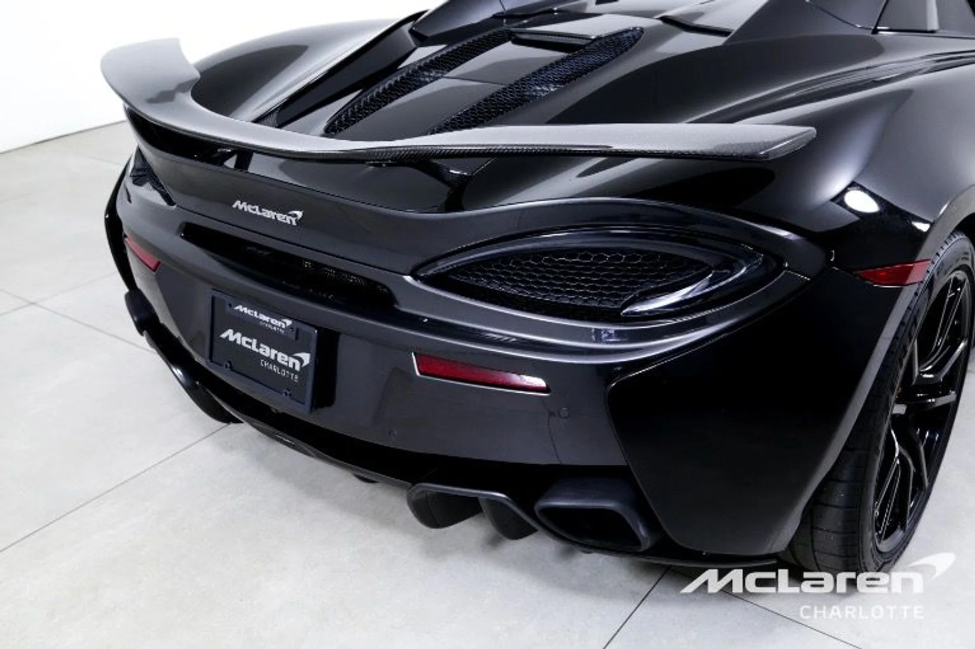 mph030_2722634676_Used_2019_Mc_Laren_570_S_Spider_2e952b3a43