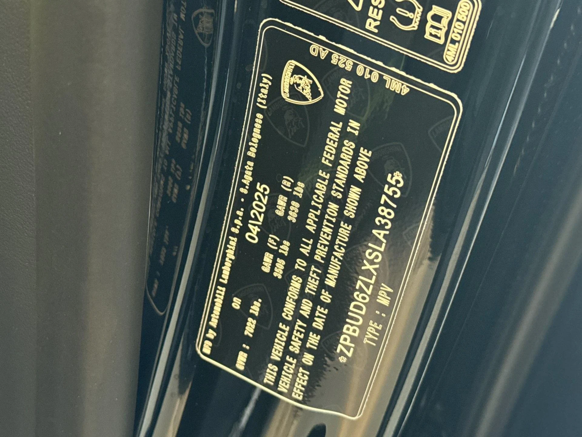 mph030_2729318293_New_2025_Lamborghini_Urus_SE_1755094476_3696607e92