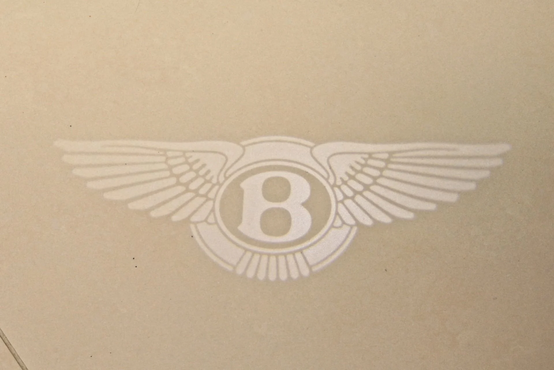 mph030_2731814953_Used_2019_Bentley_BENTAYGA_V8_V8_1538148629_11adef98f4