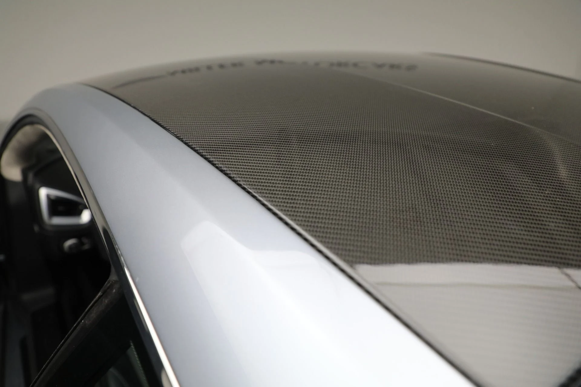 mph030_2734587783_Used_2014_Aston_Martin_Vanquish_a446183af1