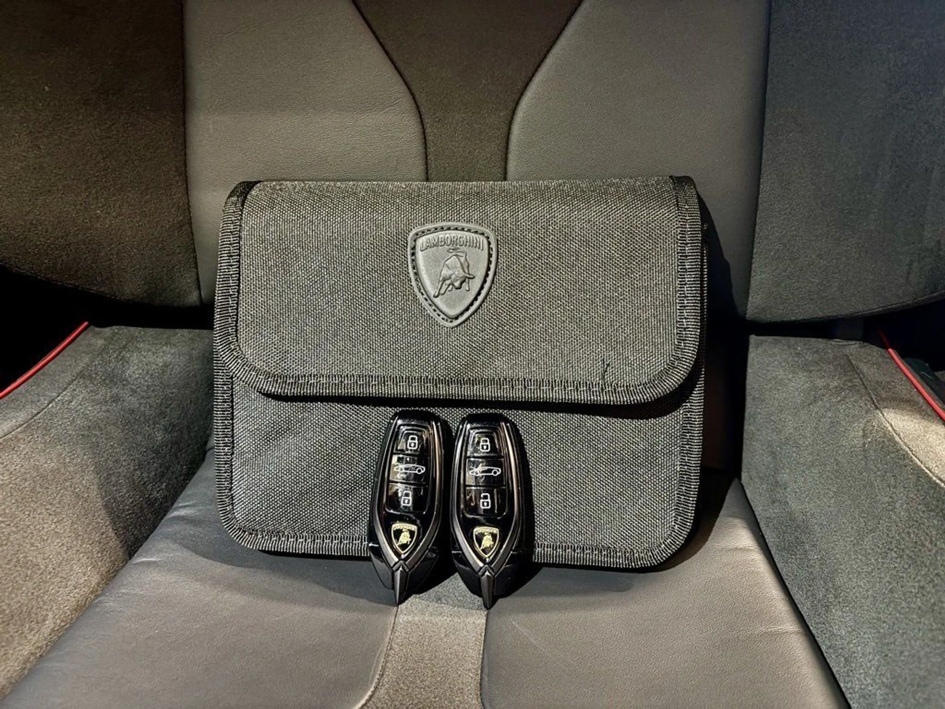 mph030_2738520696_34758ab33c1eecab4bab0d472d02806a_95b2e7fecf