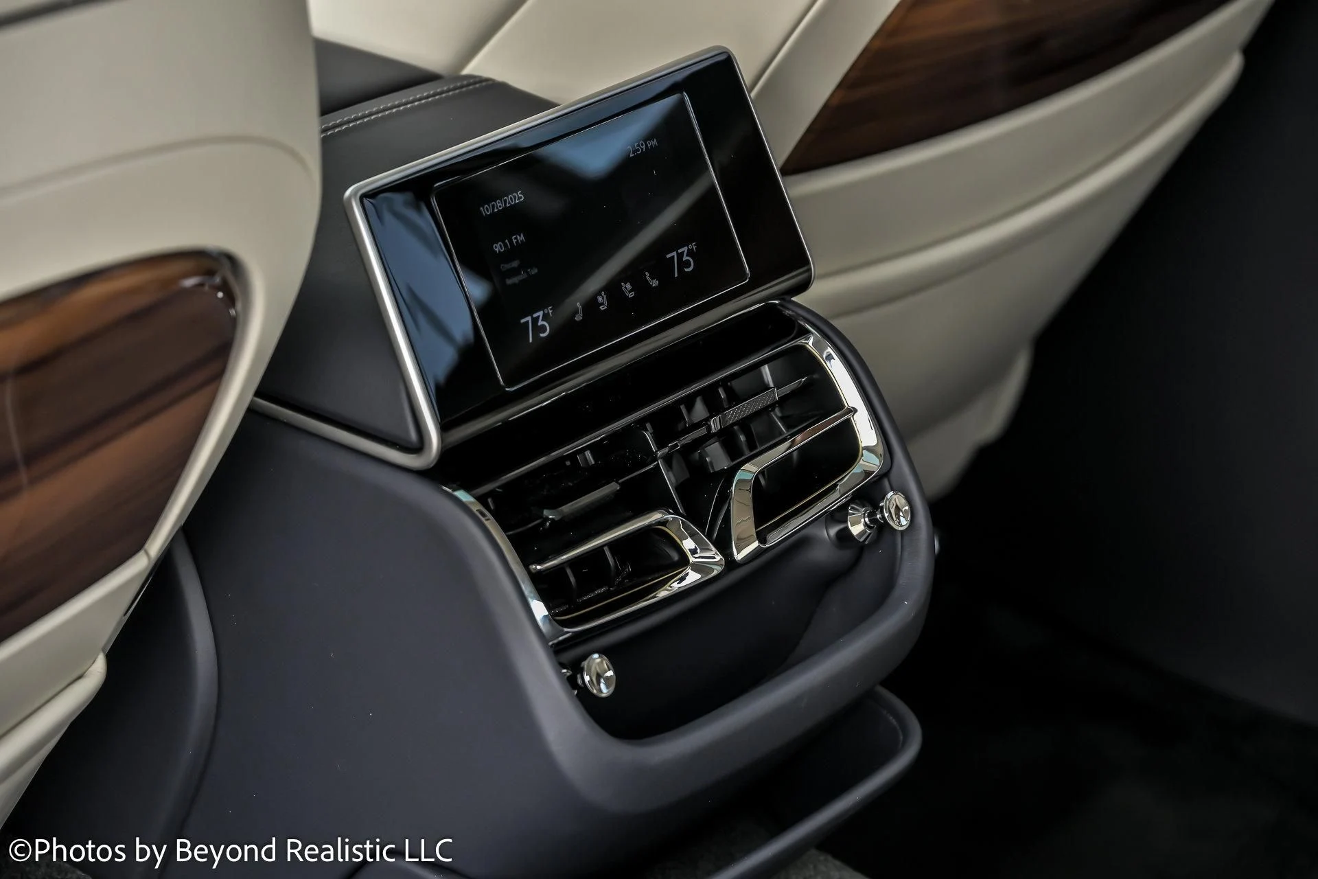 mph030_2748345413_Used_2022_Bentley_Flying_Spur_W12_1761810947_d620ec5bf5