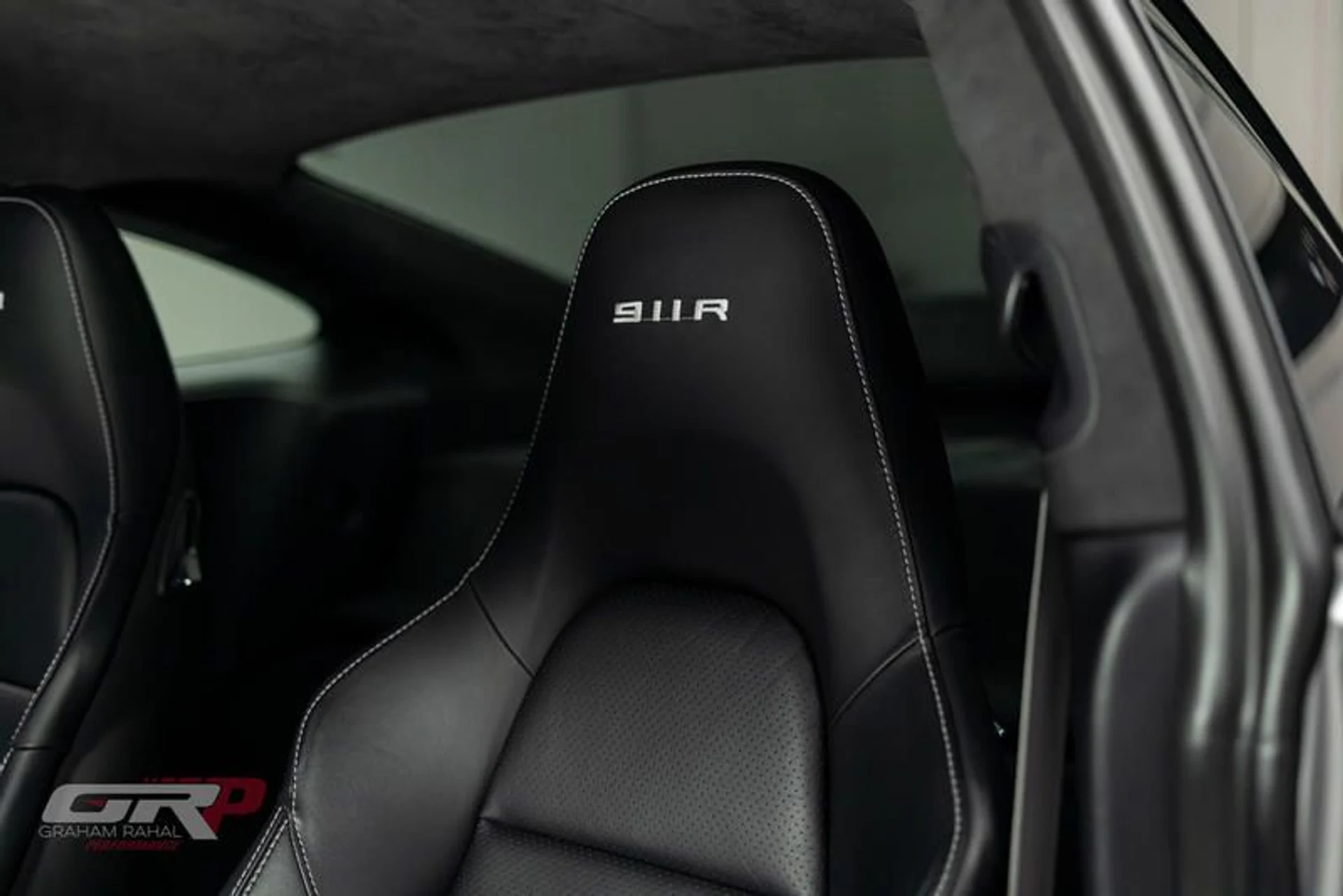 mph030_275515371_E536_AA_35_1962_4256_A15_C_153_F30040_A50_0adf13bd79