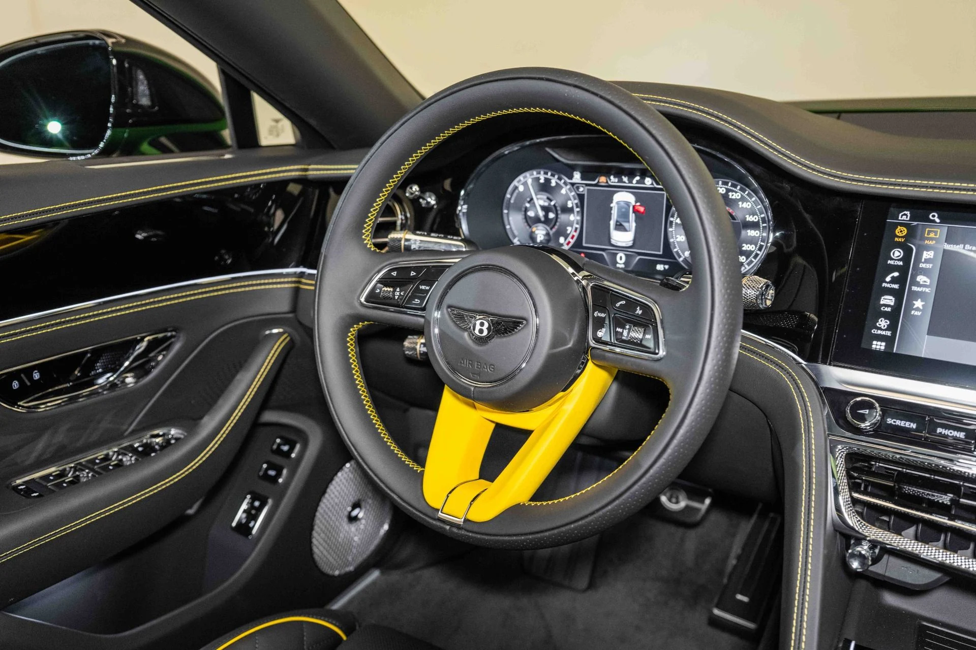 mph030_275653327_Used_2024_Bentley_Flying_Spur_S_Hybrid_1749914202_9fb8a3dd23