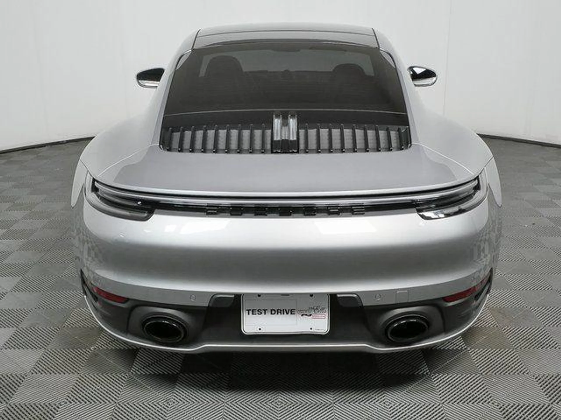 mph030_2766782567_6q_O2_Qed_Cnwp_Q05v_Qfe_W4_K_Vfl_Hk_M_ba1853451b