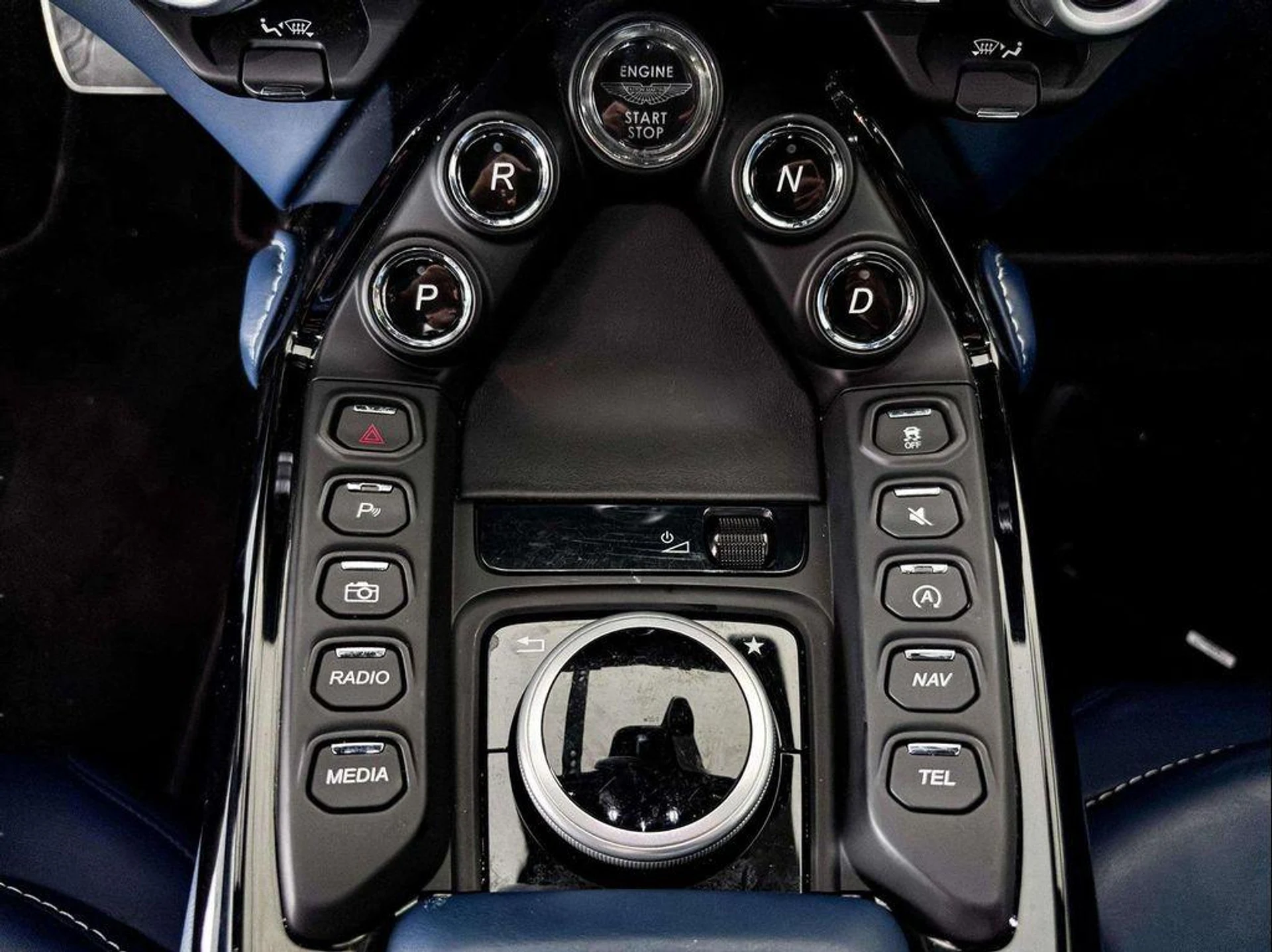 mph030_2772214475_M_Ki0_Y27q_Kqjqlw_S4247m9j_tm_Uw_8168589891