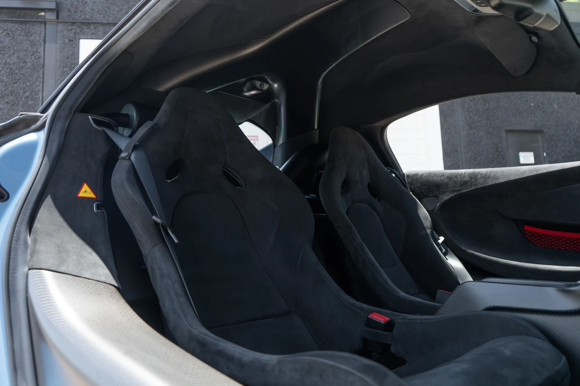 mph030_2772726771_Used_2020_Mc_Laren_620_R_1787598214_69a354e0e7