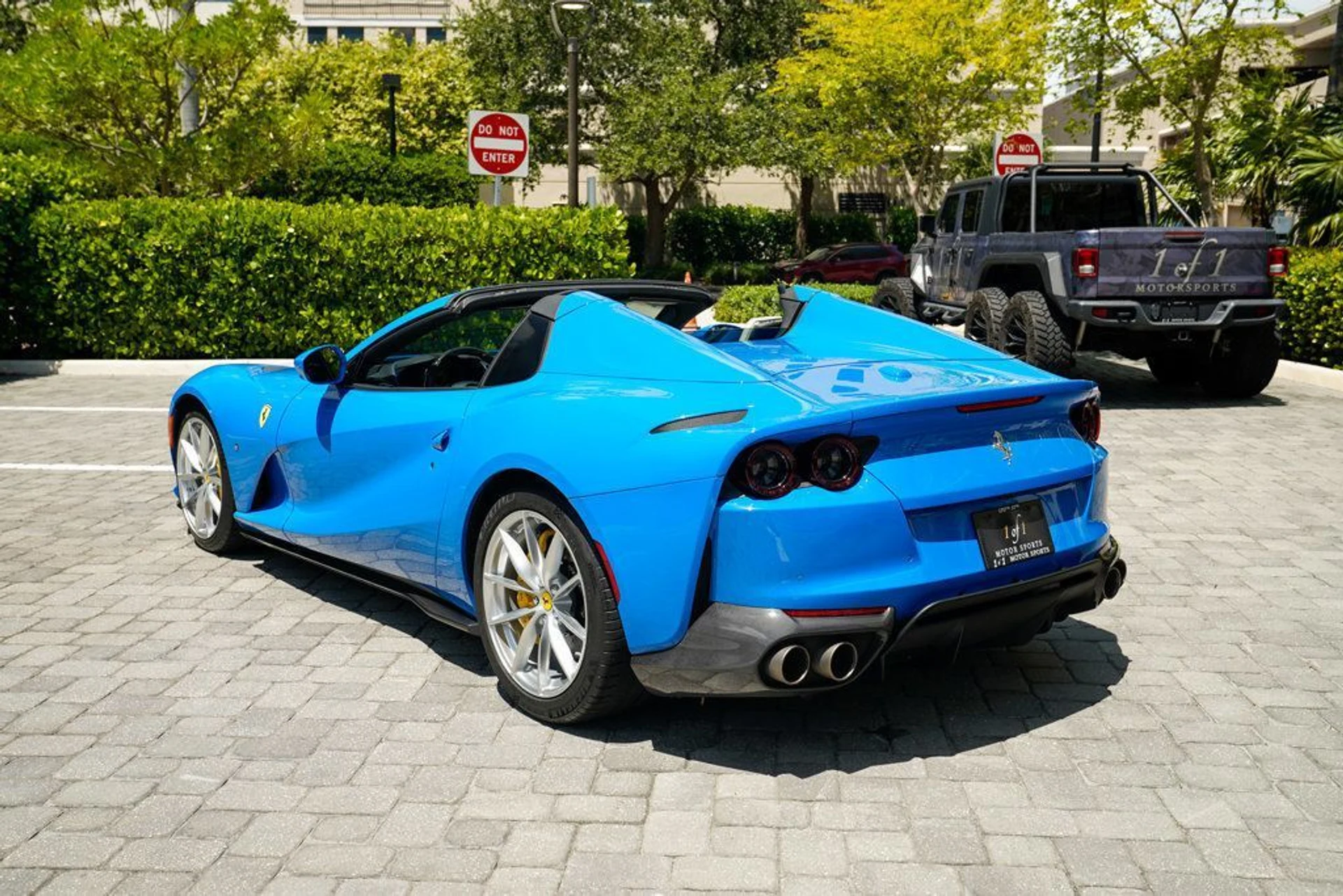mph030_2778191444_used_2022_ferrari_812_gts_convertible_14354_22898644_31_1024_22c9bd16a9