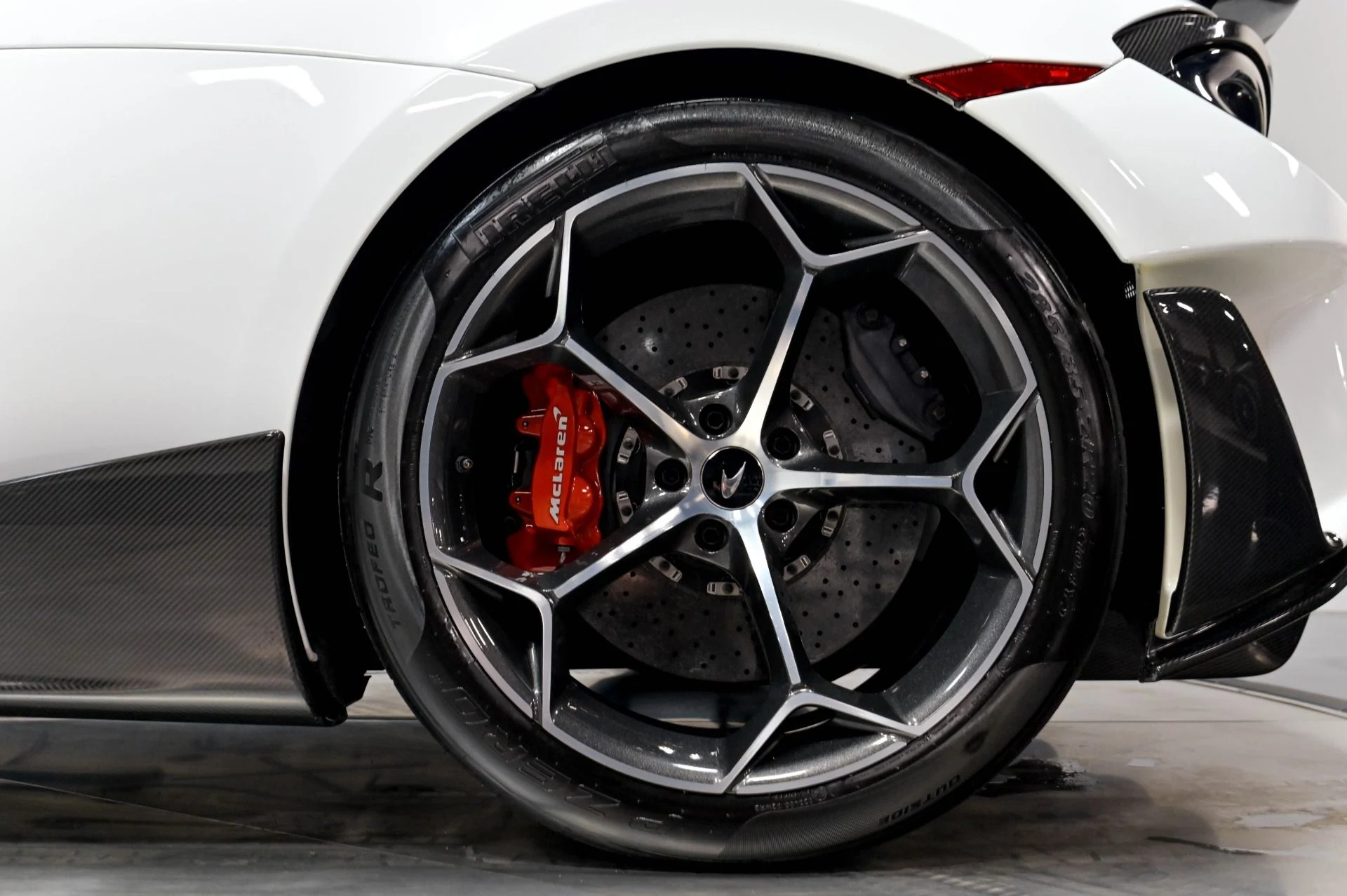 mph030_2778968152_Used_2019_Mc_Laren_600_LT_Base_1782155370_0171629ae0