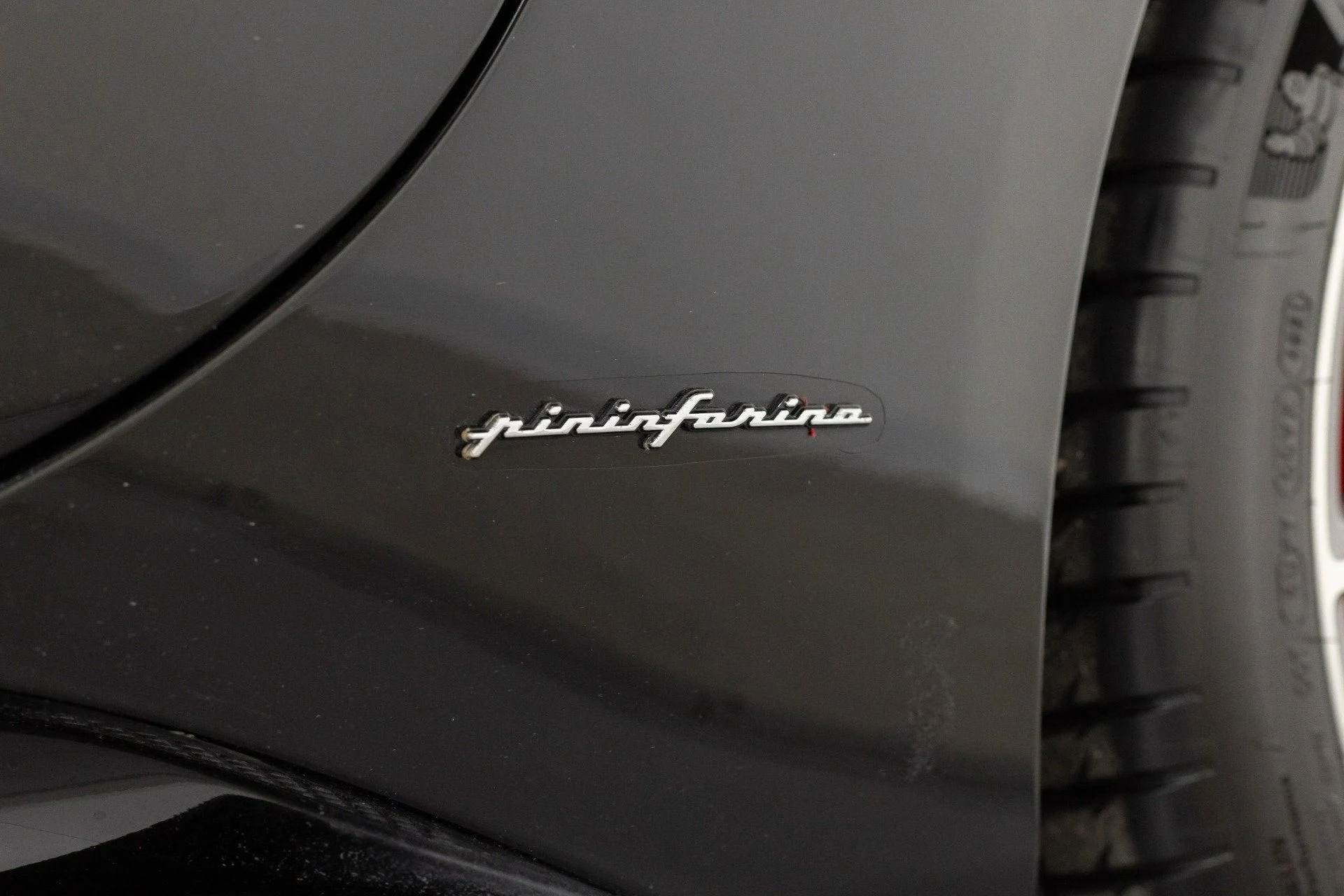 mph030_2779911544_Used_2010_Ferrari_California_1777367989_8b69932a8d