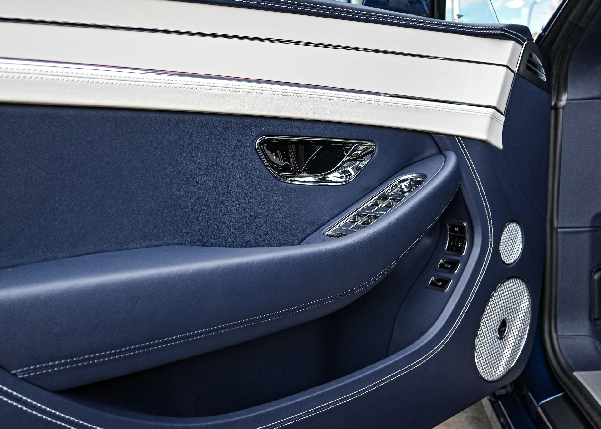 mph030_2804192792_6af7c8e3_55d0_4716_ac7d_c0d7b260695a_8dbe53acec