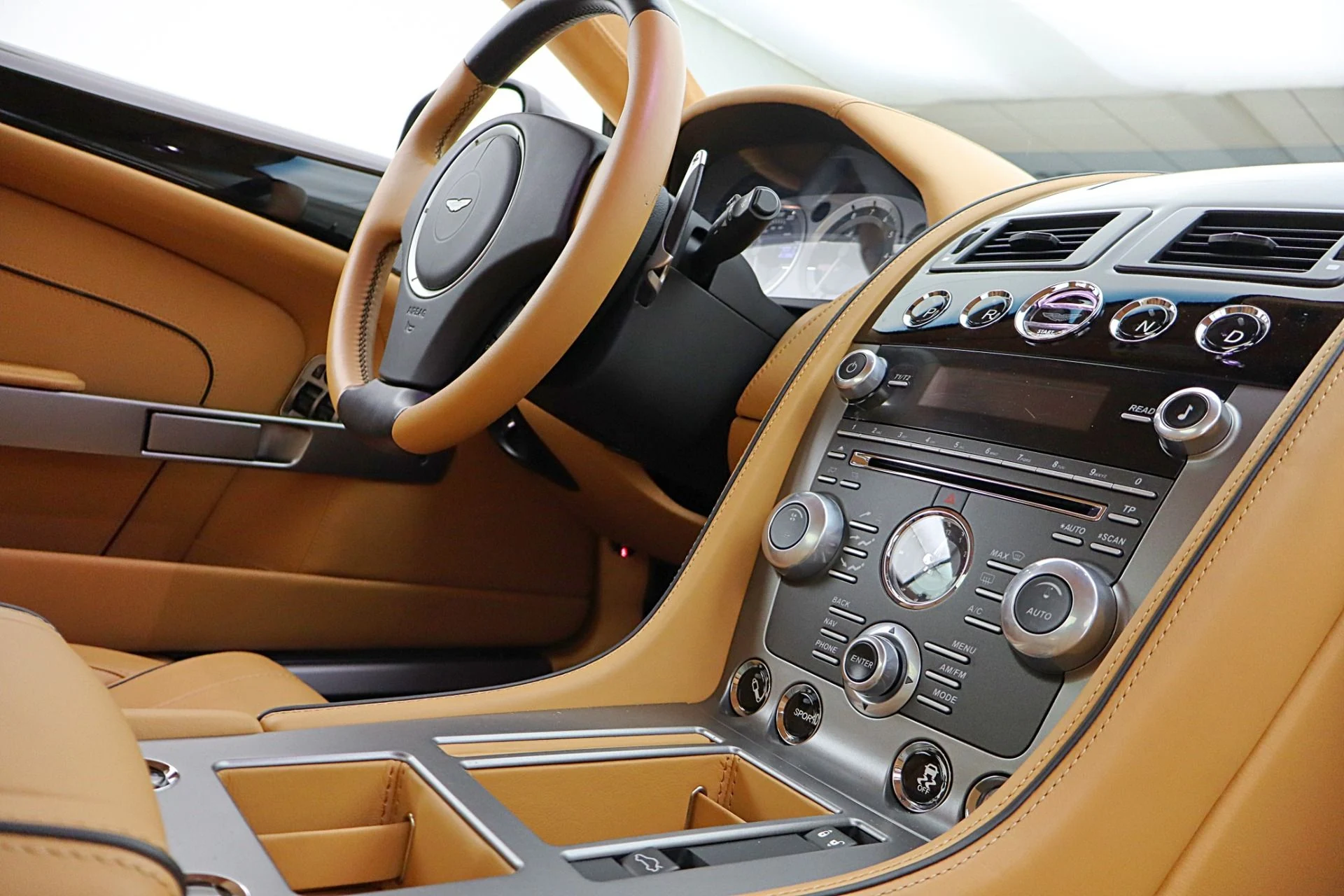 mph030_280613669_Used_2012_Aston_Martin_Virage_Coupe_50b4c191b7