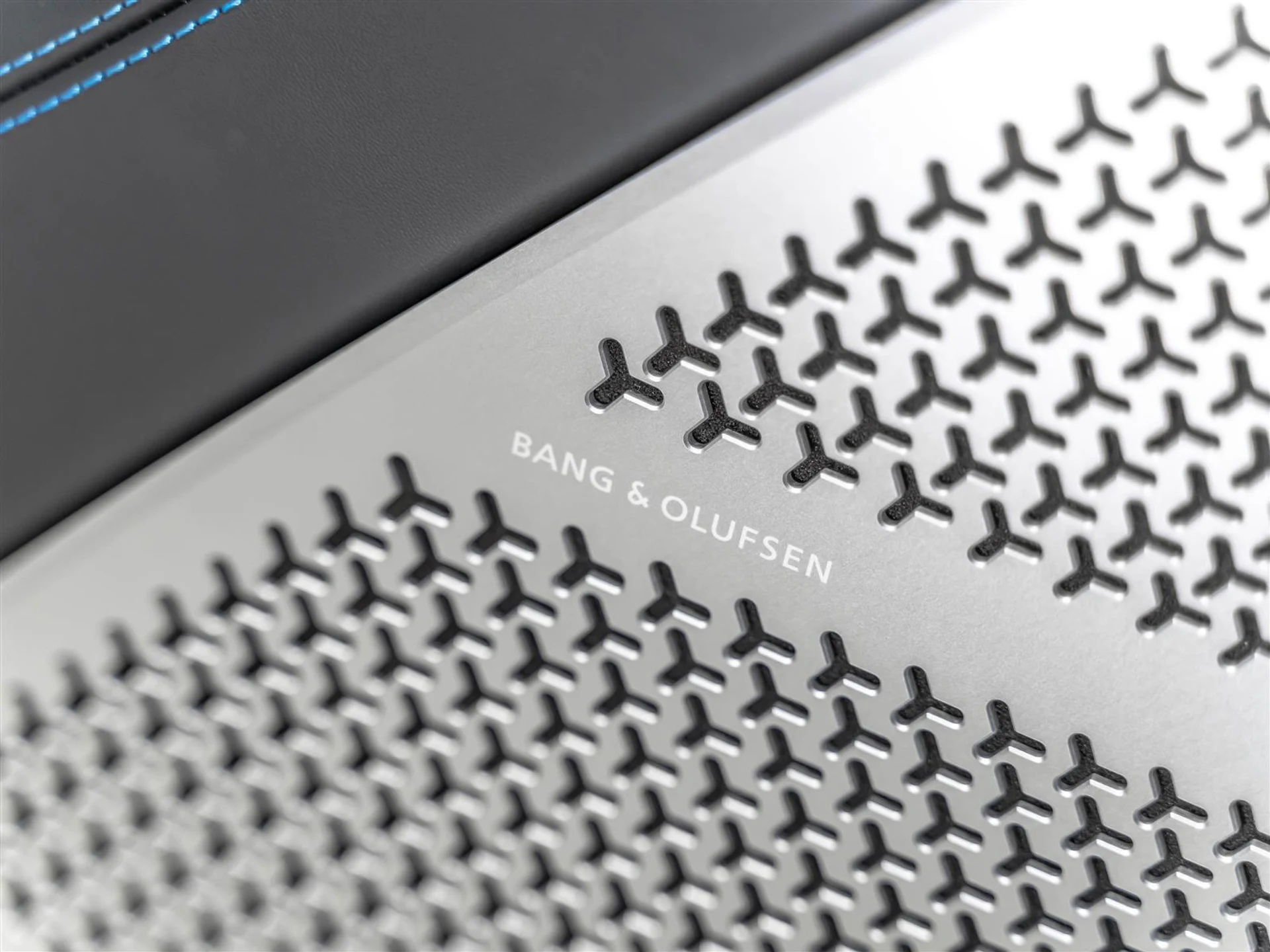 mph030_2808635135_90b3dbfa_f47d_4577_977e_1f5b9eab31b6_c303676381