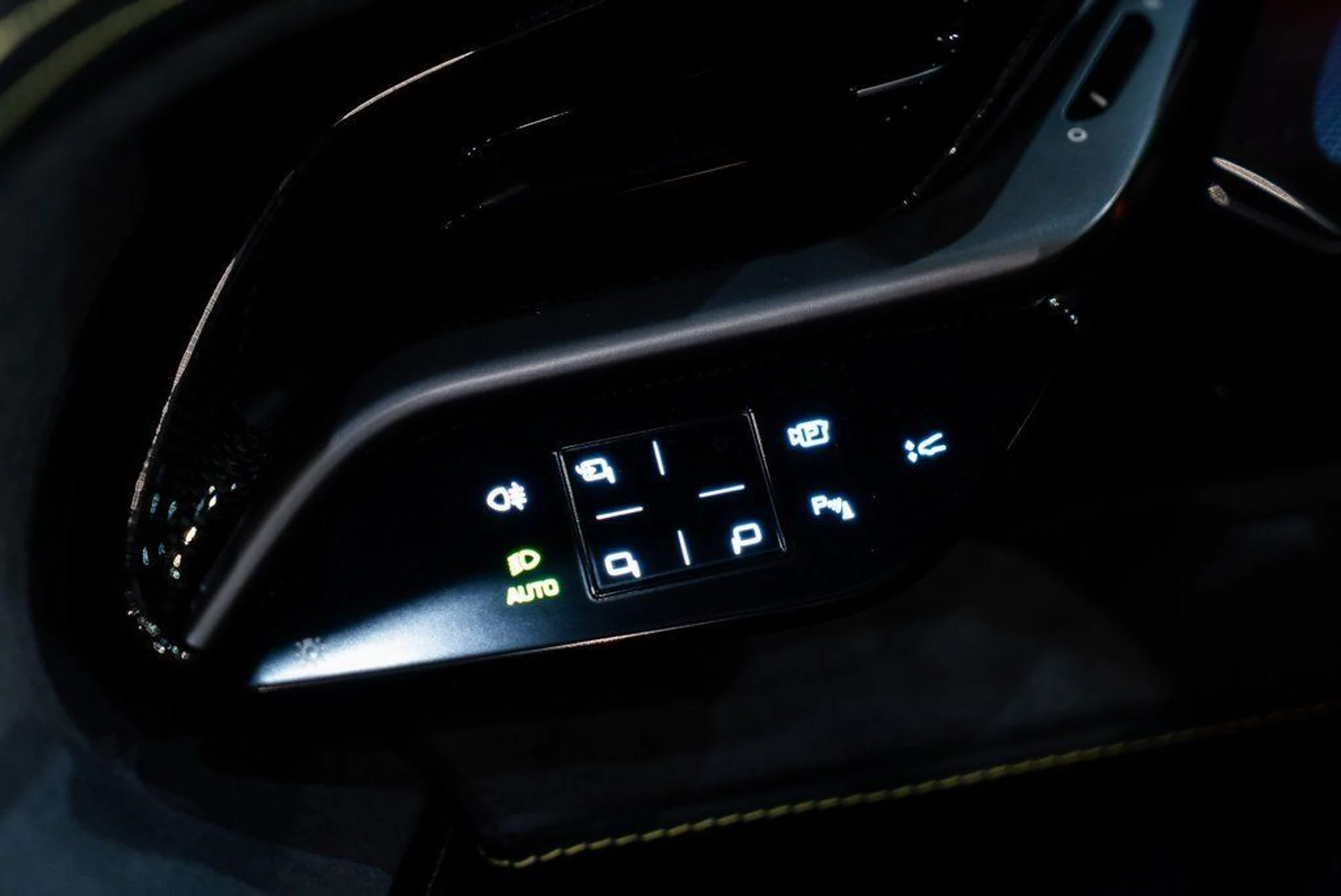 mph030_282479034_08a3d6d55bbad4a57e498330759ed457_40a56c6017