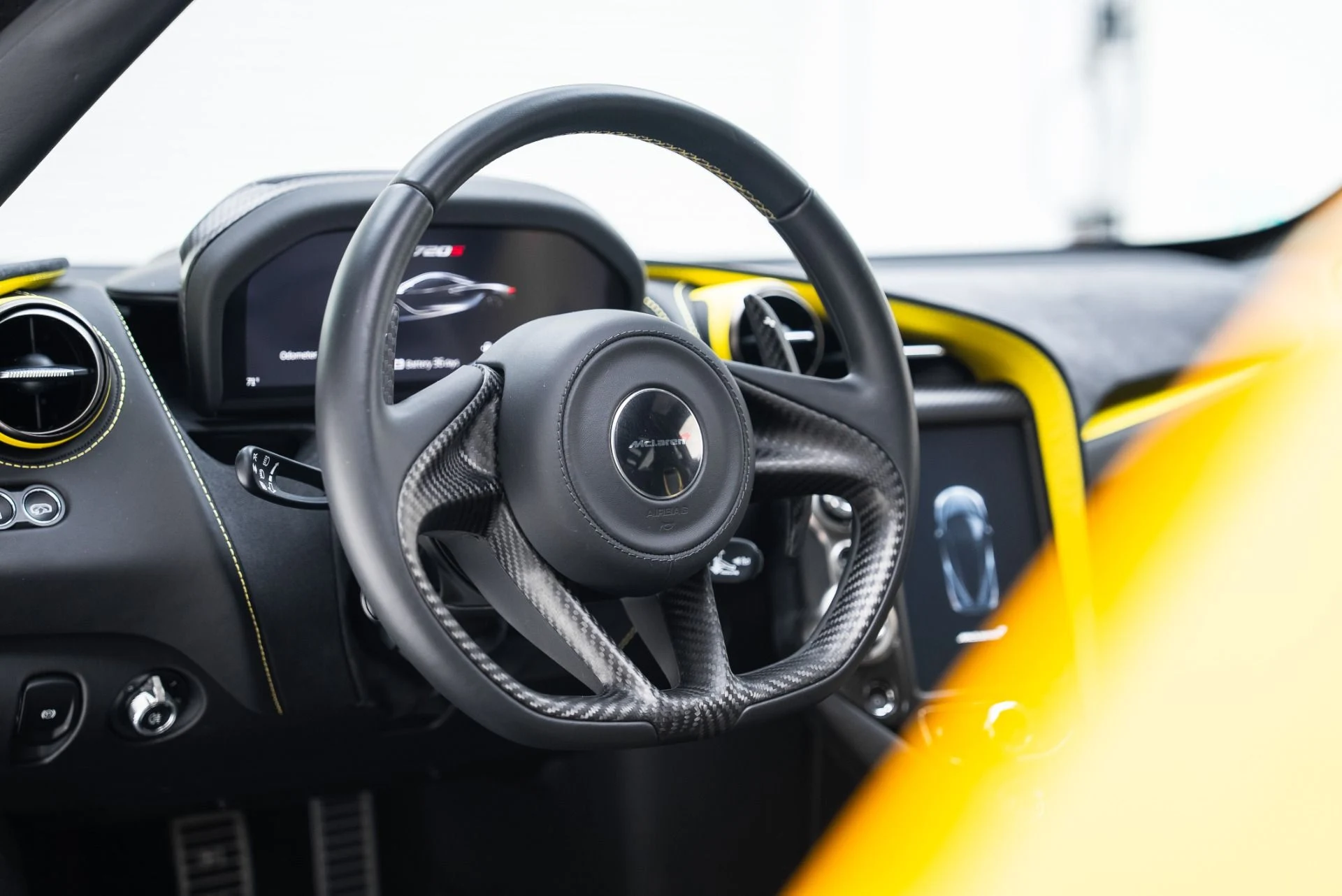 mph030_2825128694_Used_2018_Mc_Laren_720_S_Performance_1764709417_c4224d876d