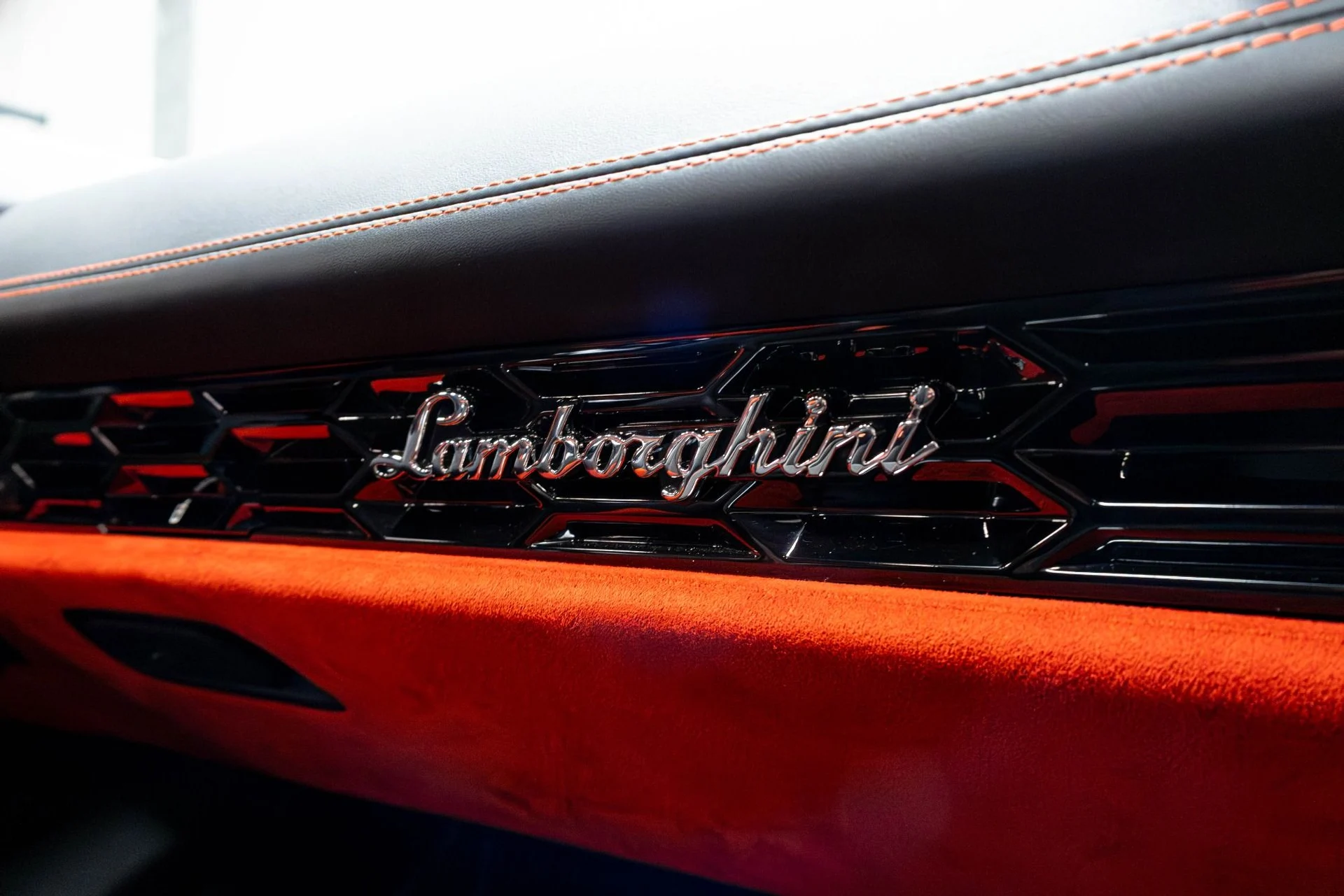 mph030_2828185411_Used_2021_Lamborghini_Huracan_EVO_EVO_Spyder_1780949077_899e009f3b
