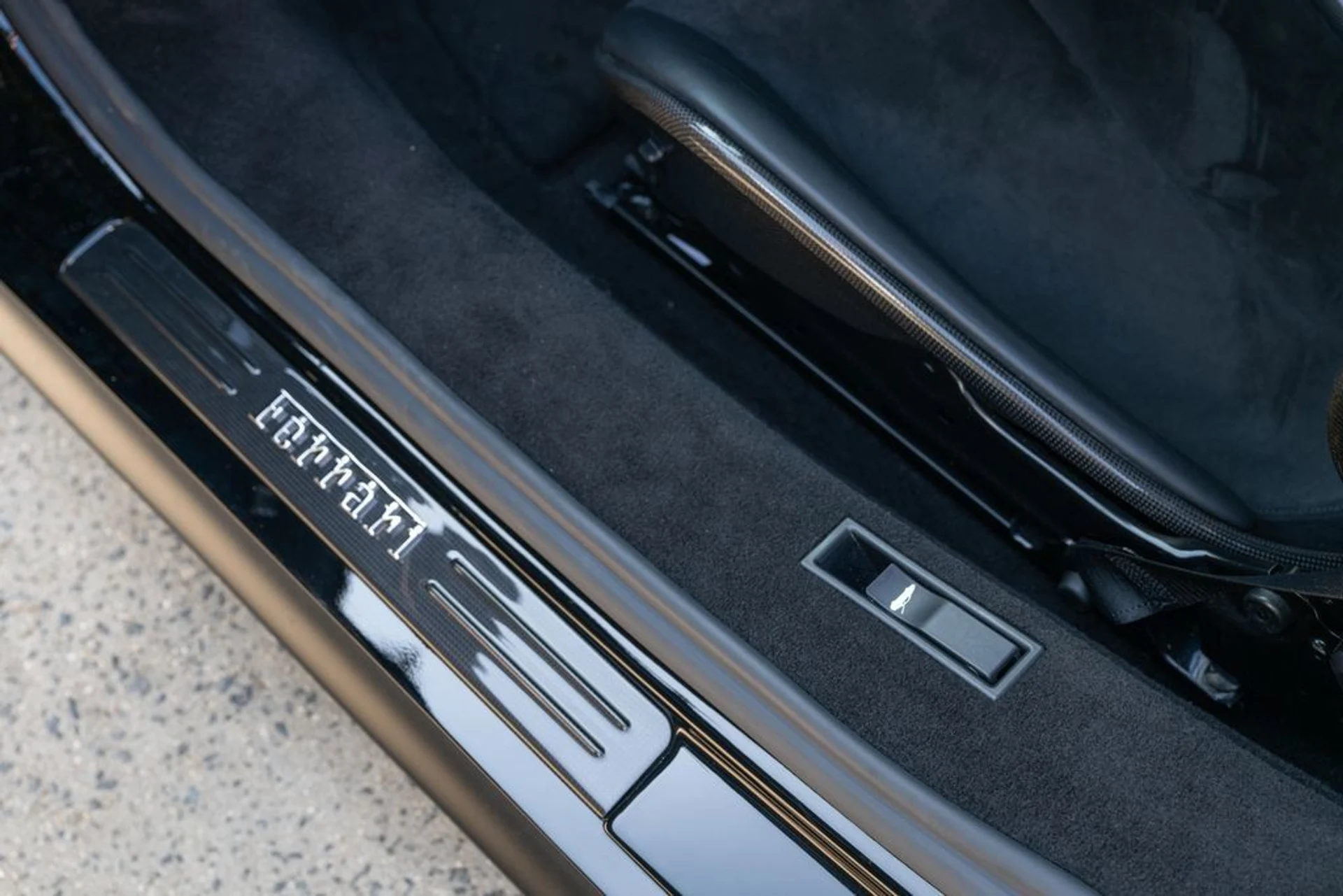 mph030_2829430322_eb7752910e954a518a7f6d69ec9afb33_28a56166b2