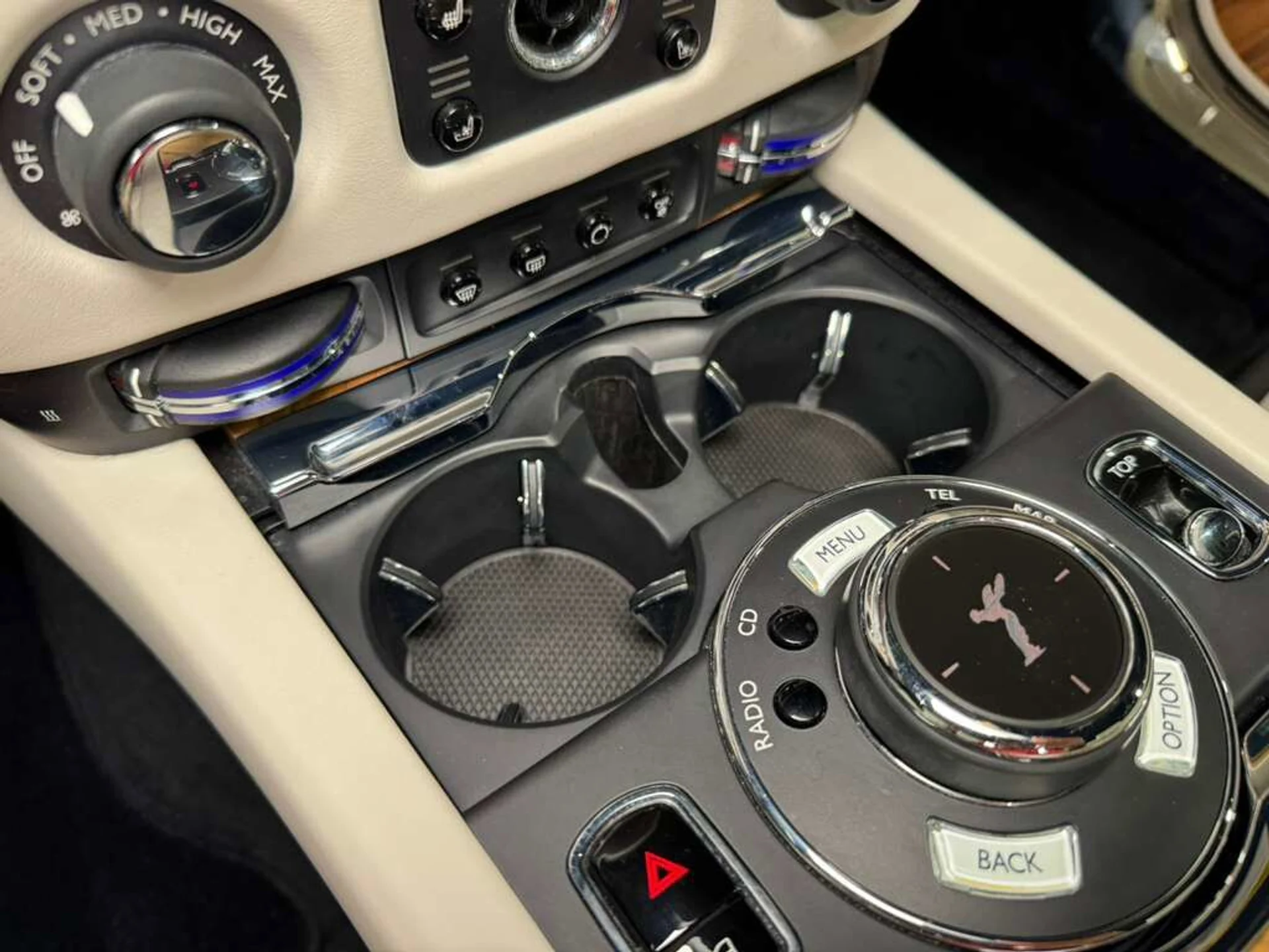 mph030_2836402296_380eaeed519433502dbd58ccf2e02d00_5caee407a3