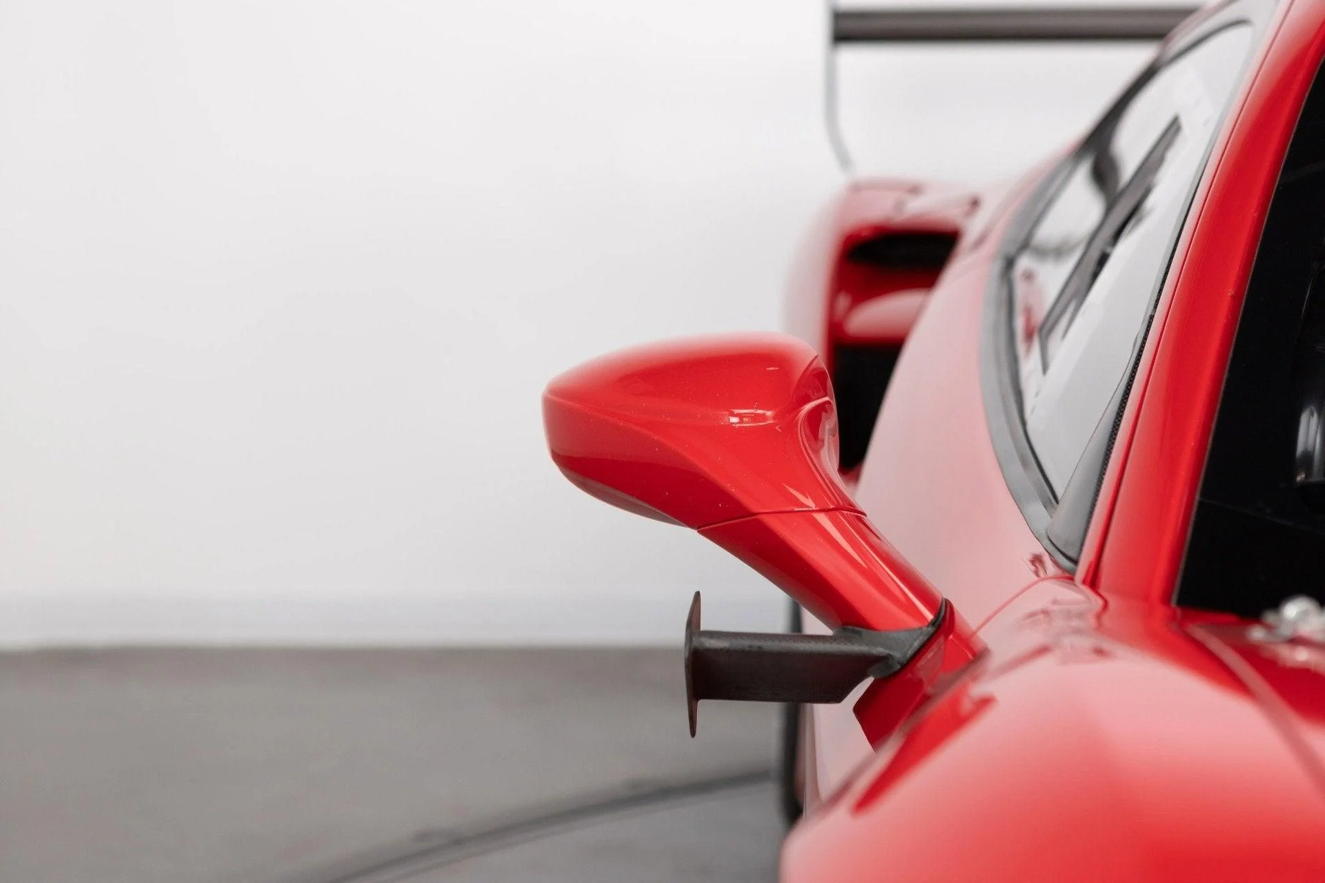 mph030_2840834349_Used_2022_Ferrari_488_Challenge_EVO_1777367759_22263dc7ba