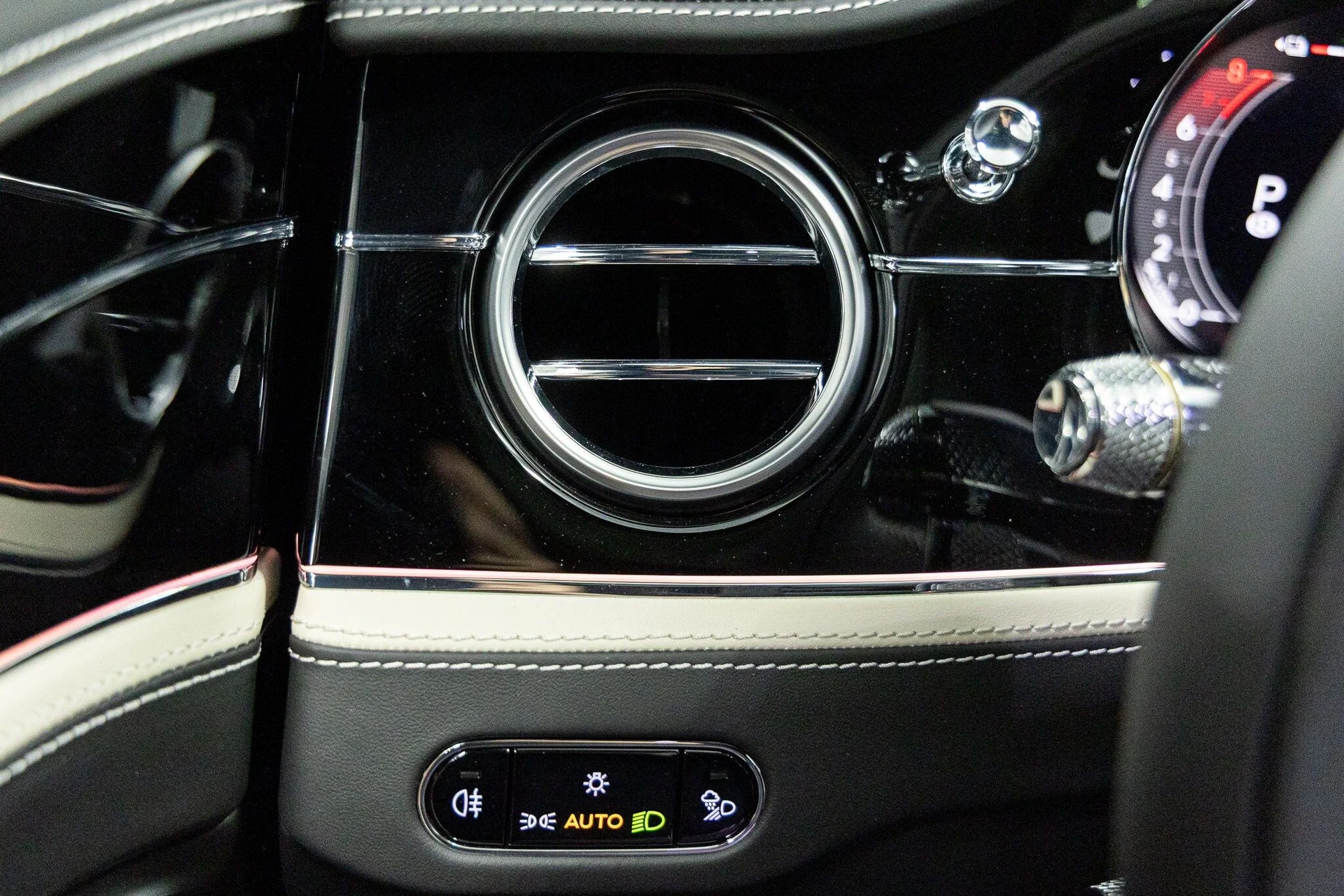 mph030_2845442538_9d0d1497c592ec449a39f6ada88c3c8ex_14406e9b68