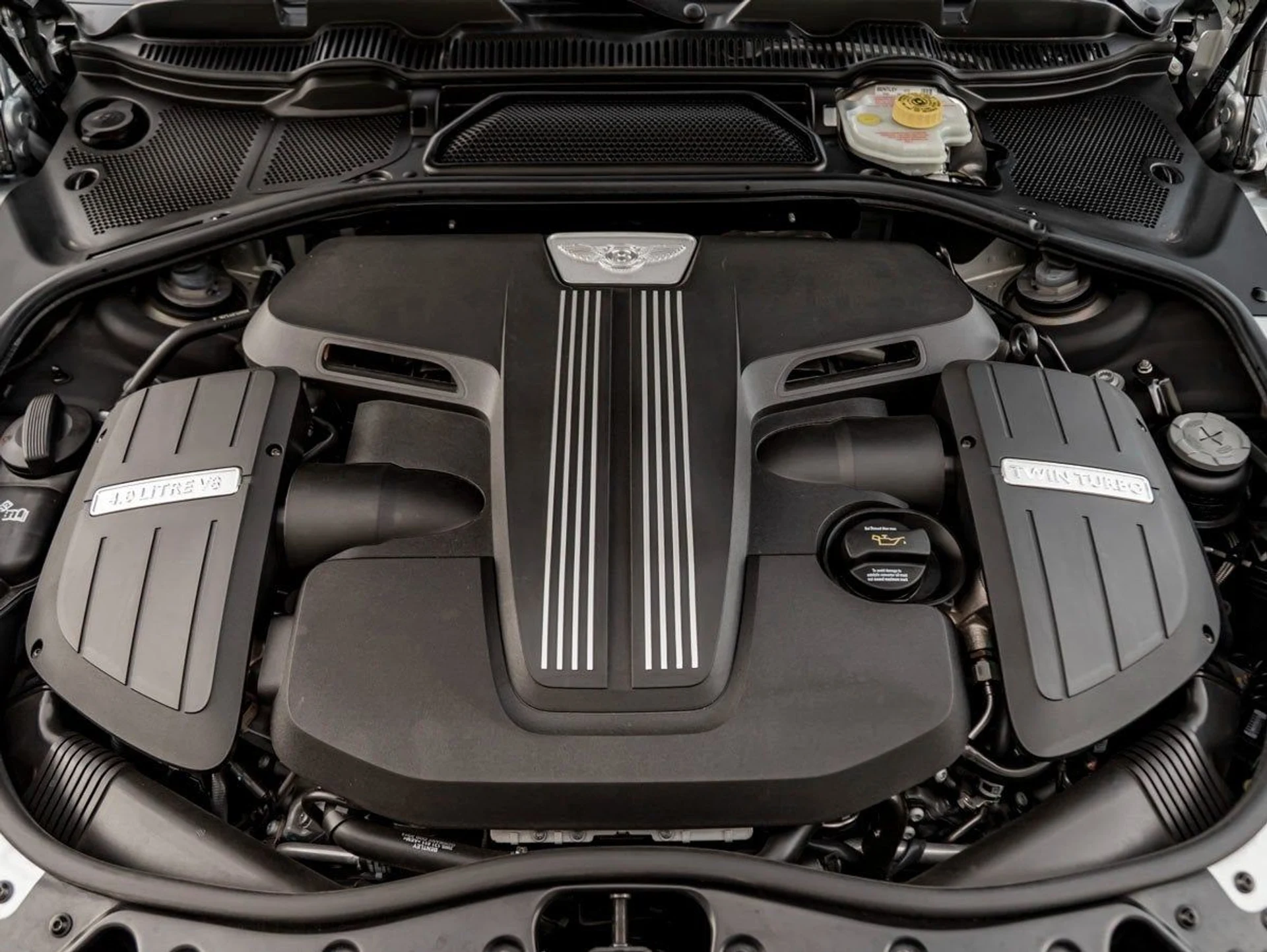 mph030_2847872872_31_2f7f6240ec