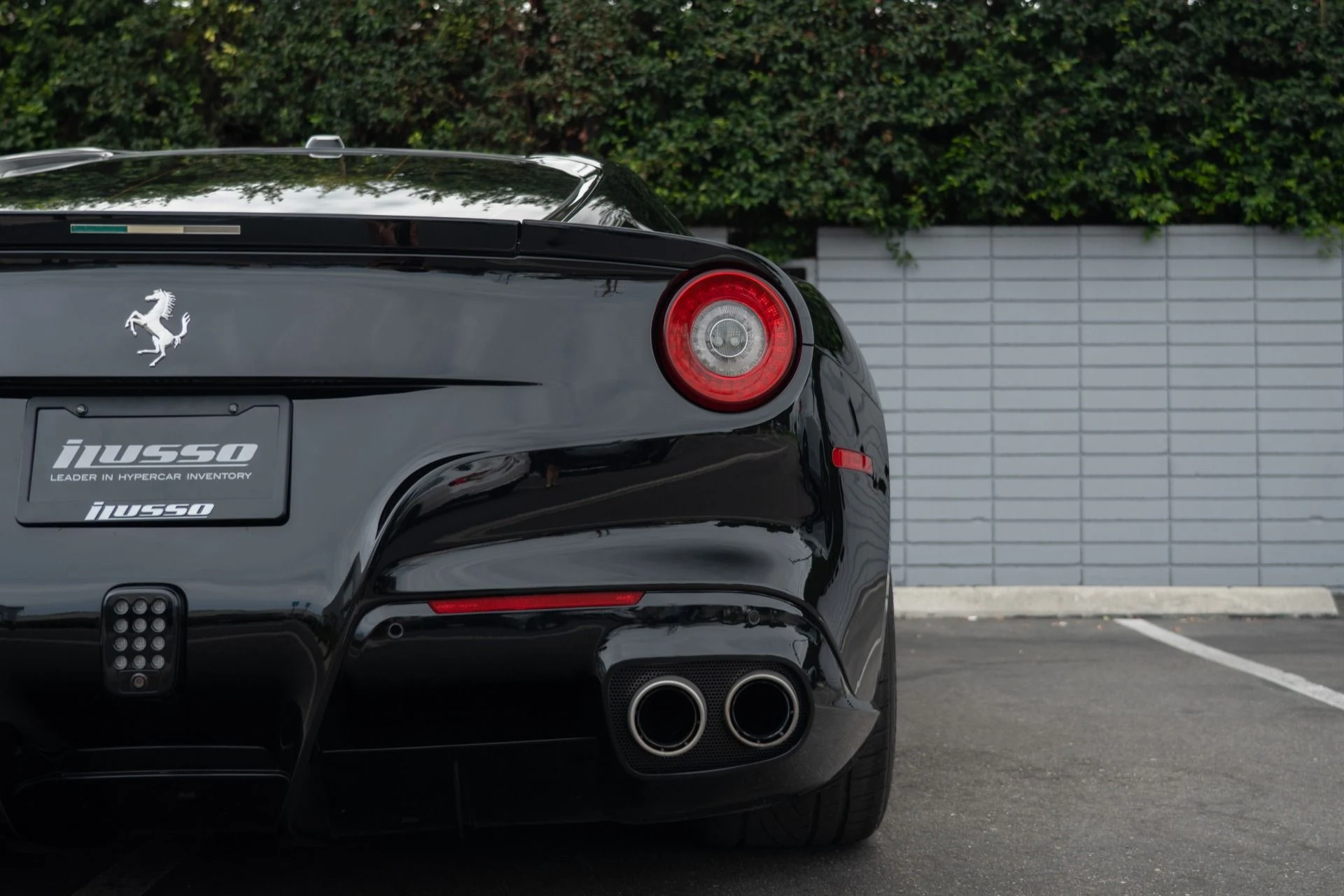 mph030_2855484204_Used_2014_Ferrari_F12berlinetta_1756490493_a3cee563f3