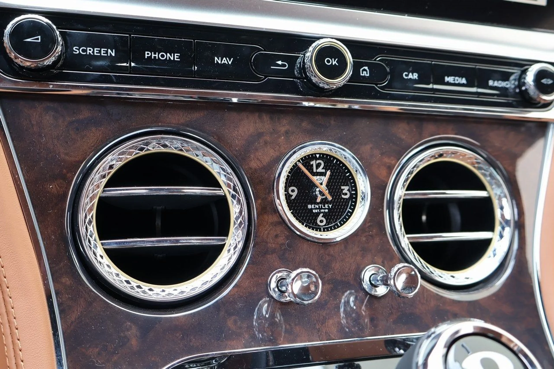 mph030_2859366259_31_66e6ce2321