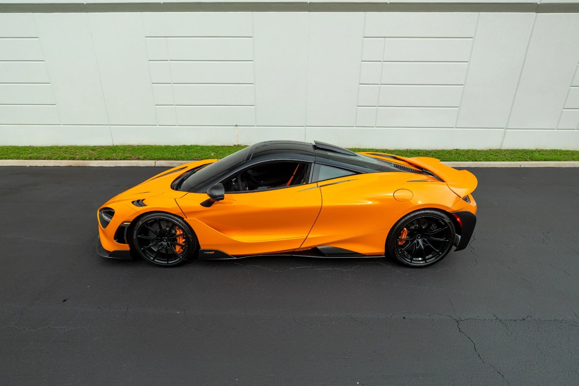 mph030_2860808529_Used_2021_Mc_Laren_765_LT_1757087774_fc640535d1