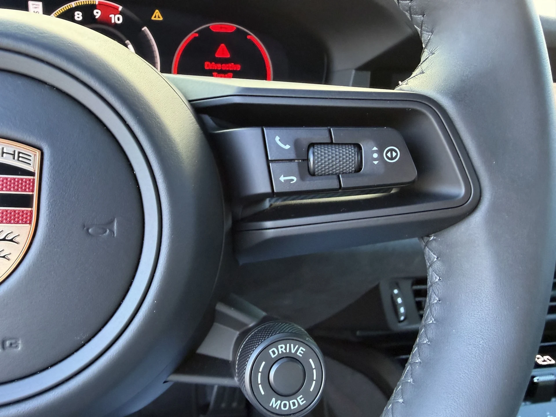 mph030_2863405254_22b4d26f88d6cd35f213bd7fd51e7da3x_c0dcabe260