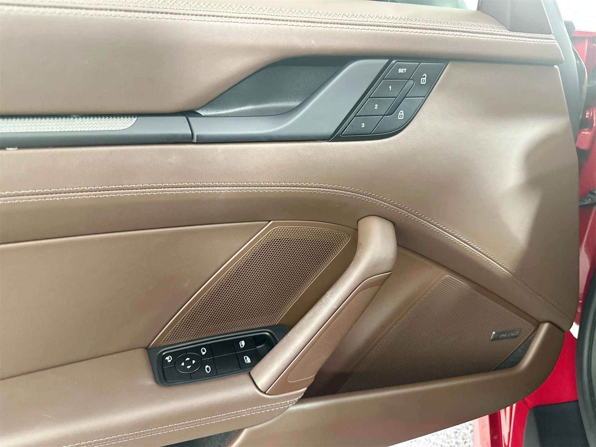 mph030_2873292298_8a23e1c8926c2dd50363cf6c3954f940_9f4f90021b