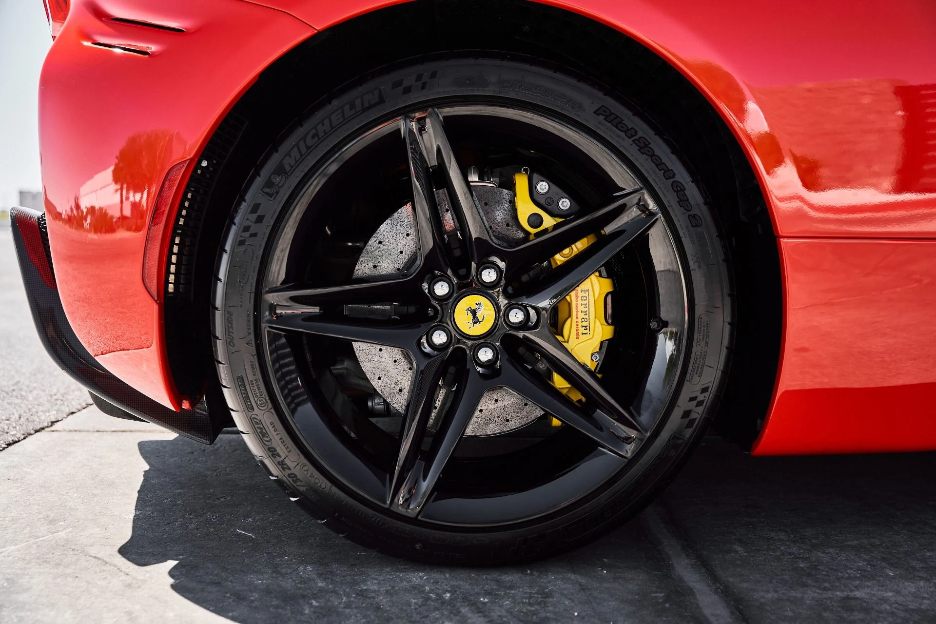 mph030_2874007936_Used_2025_Ferrari_SF_90_Spider_Base_1776296469_48c6bf016d