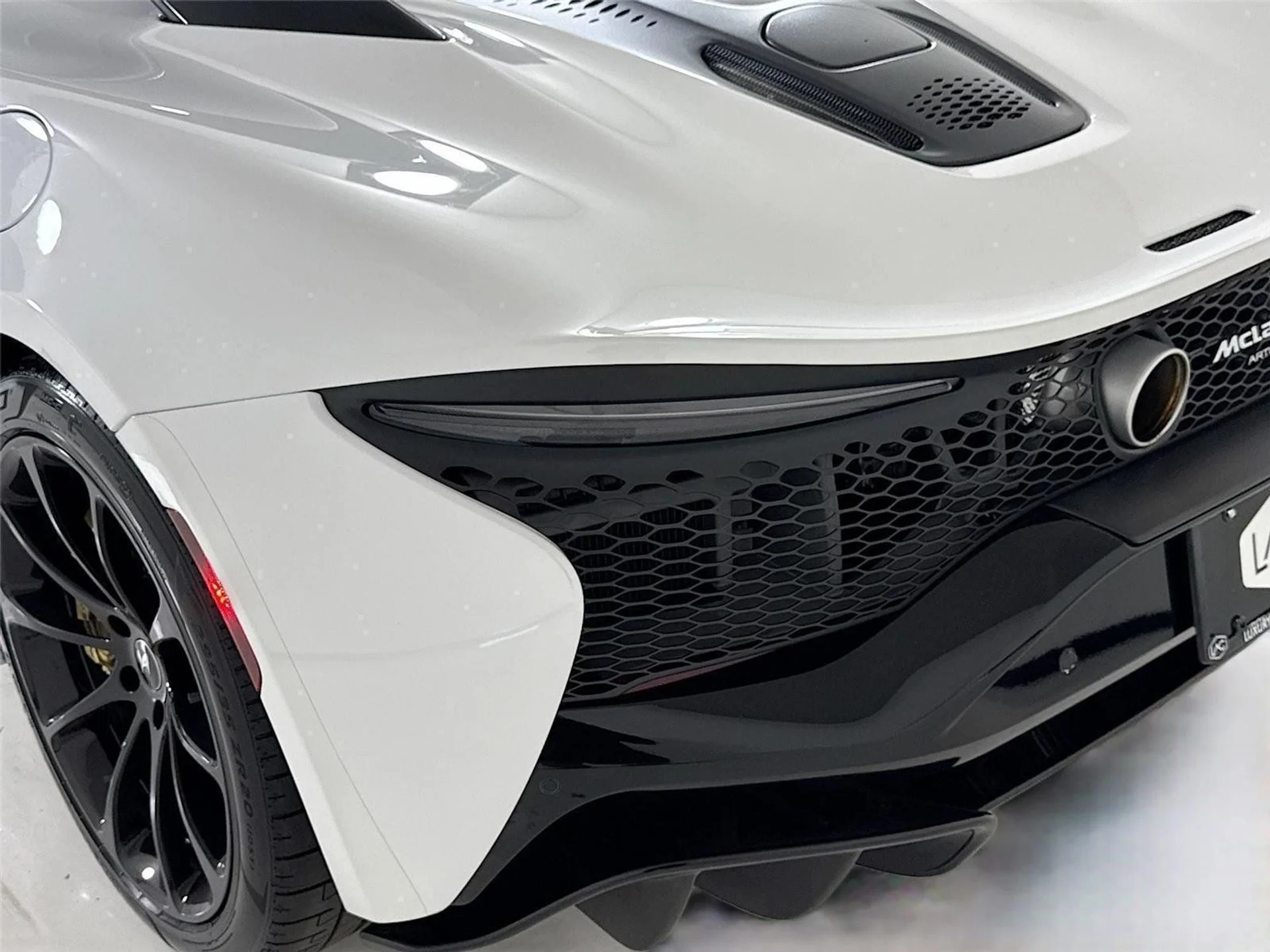 mph030_2891869641_760a180577785ad893824788ed7ec589_5fded174da