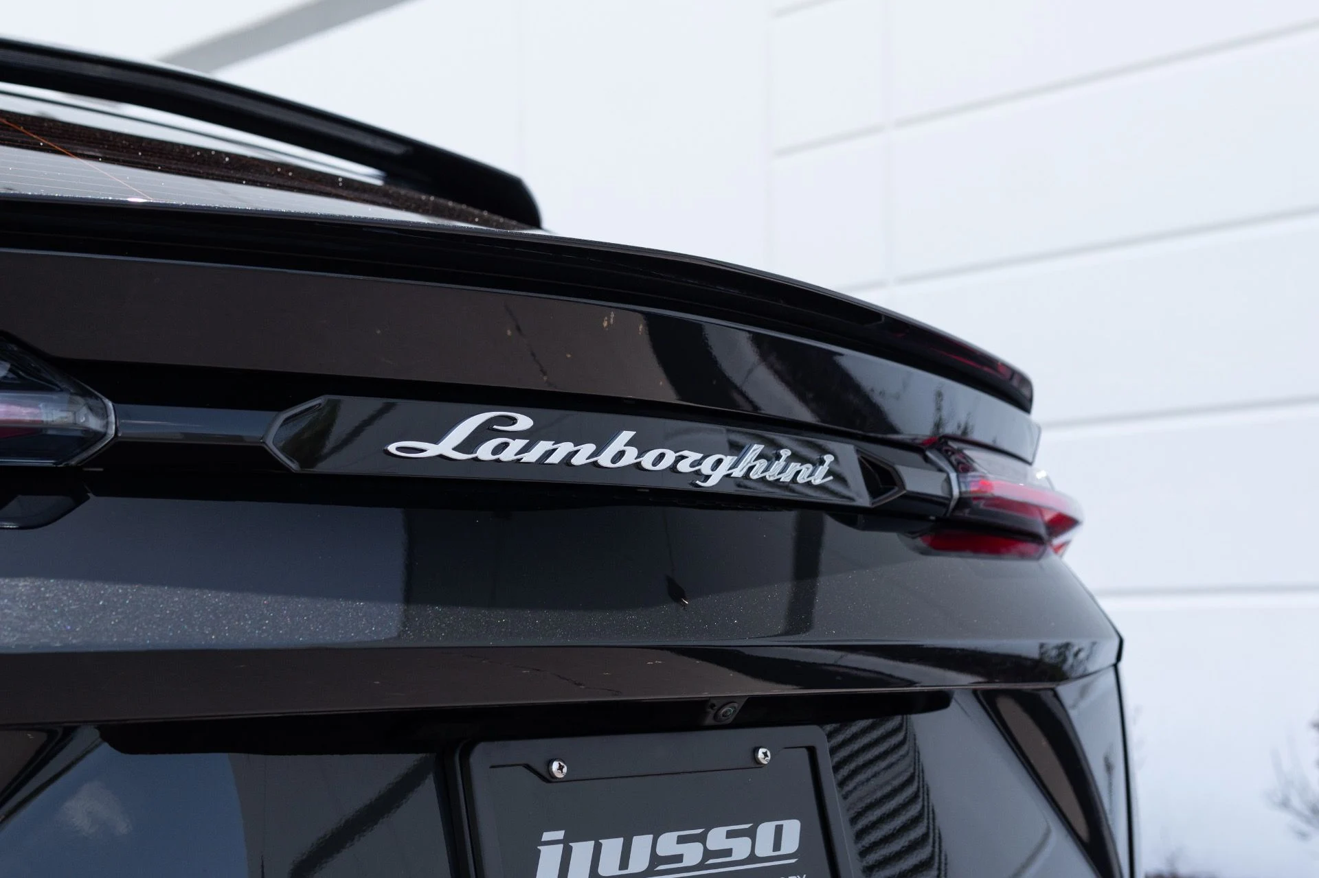 mph030_2898044582_Used_2023_Lamborghini_Urus_S_1780940773_4e7895ee6b