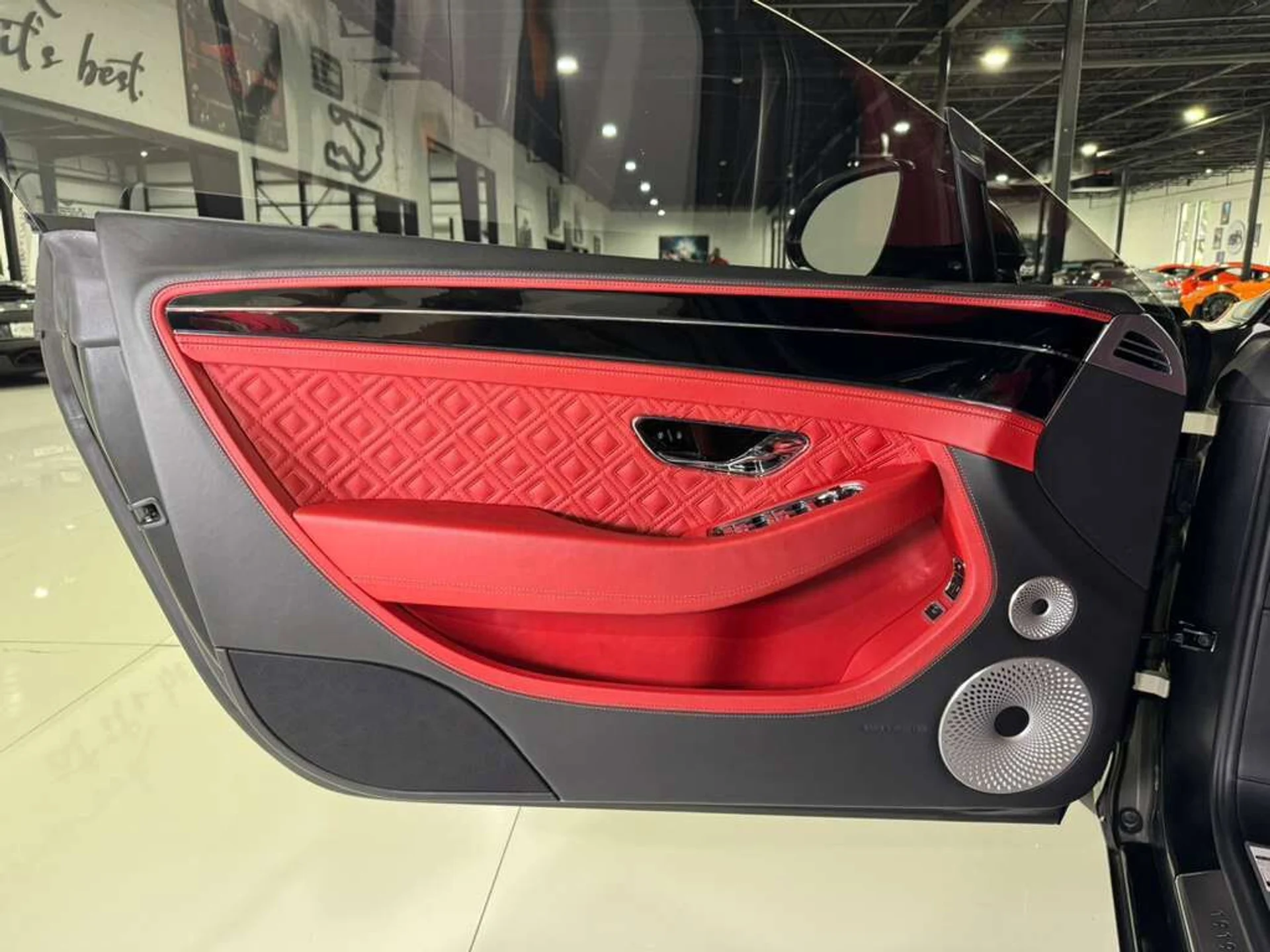 mph030_2899438885_3b6516388271285cf5ebd9bcb9a36af0_b5bae8154a