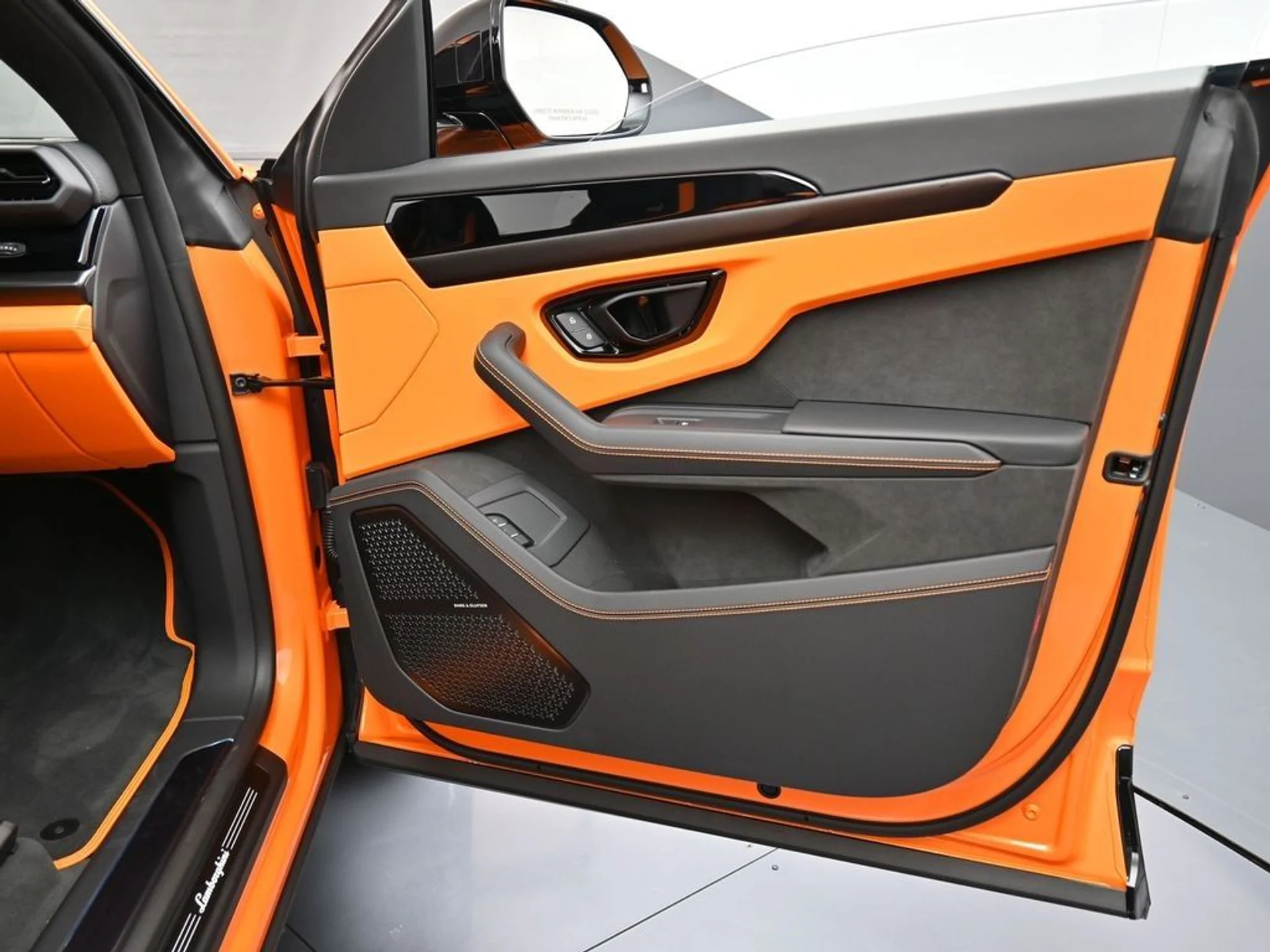 mph030_2900016446_image_30_1817b7cb3c