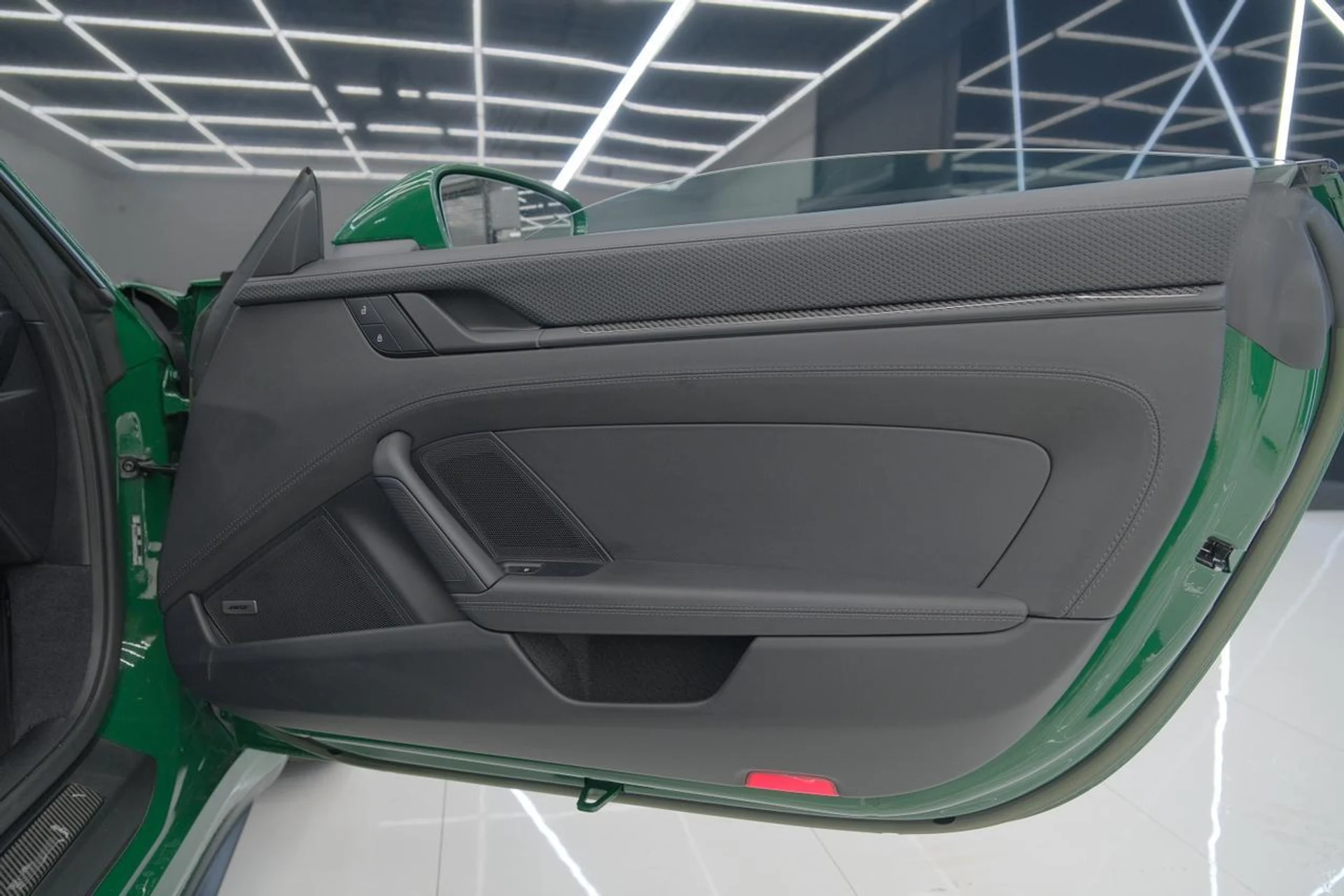 mph030_290683328_7584343c834d9aeb763409d6e3fd5399_02cd41c9e8