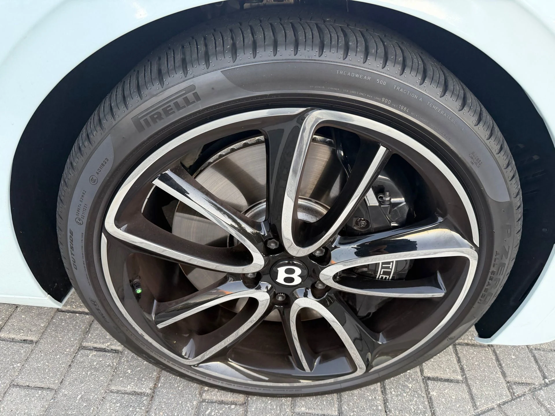 mph030_291423592_b50be0eb60eb423abbe1a325a69a8df0_c7272b418d