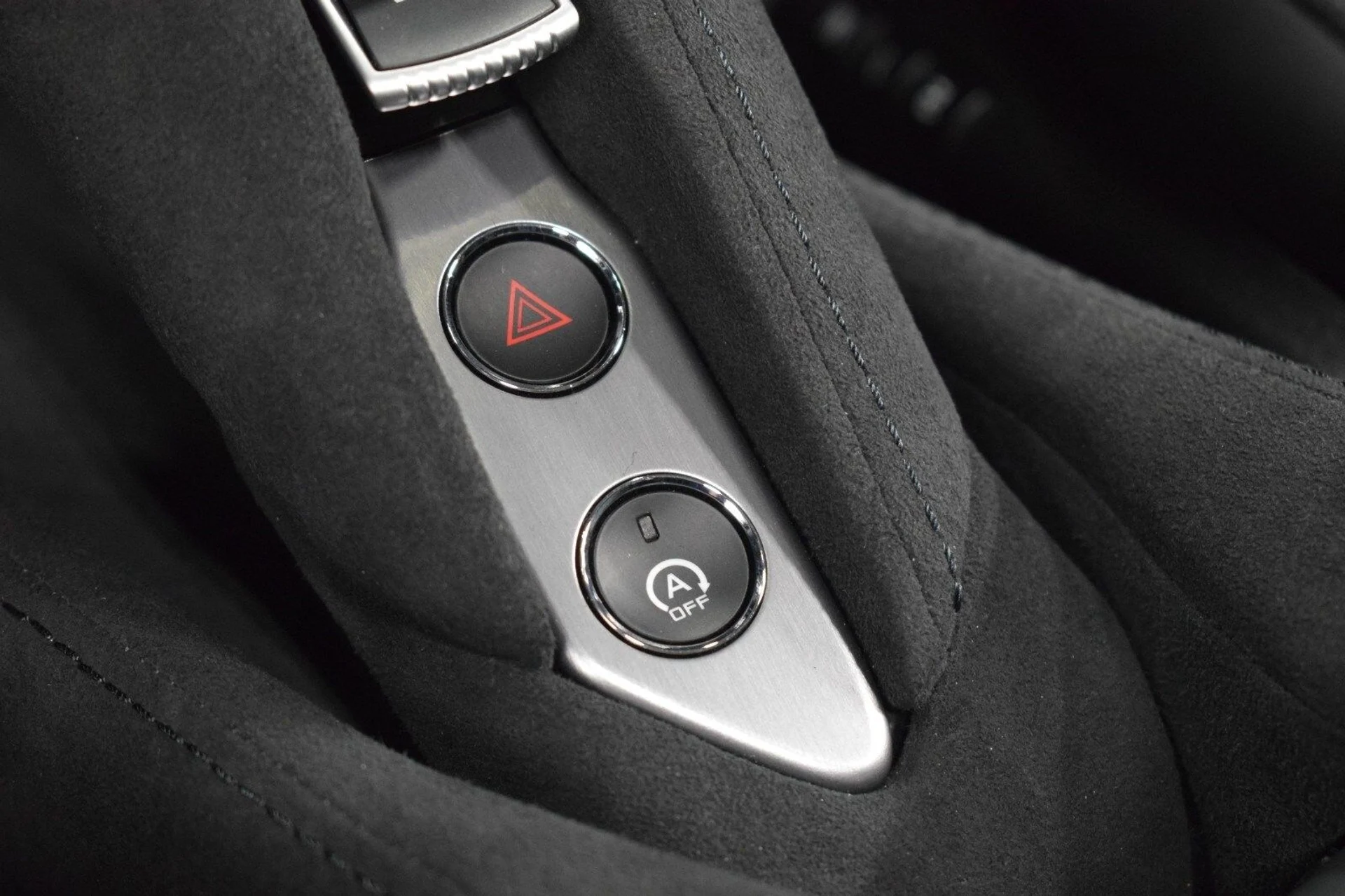 mph030_291931560_feb3b7b49d03a16dc098242172fab1c6x_da1626c50a