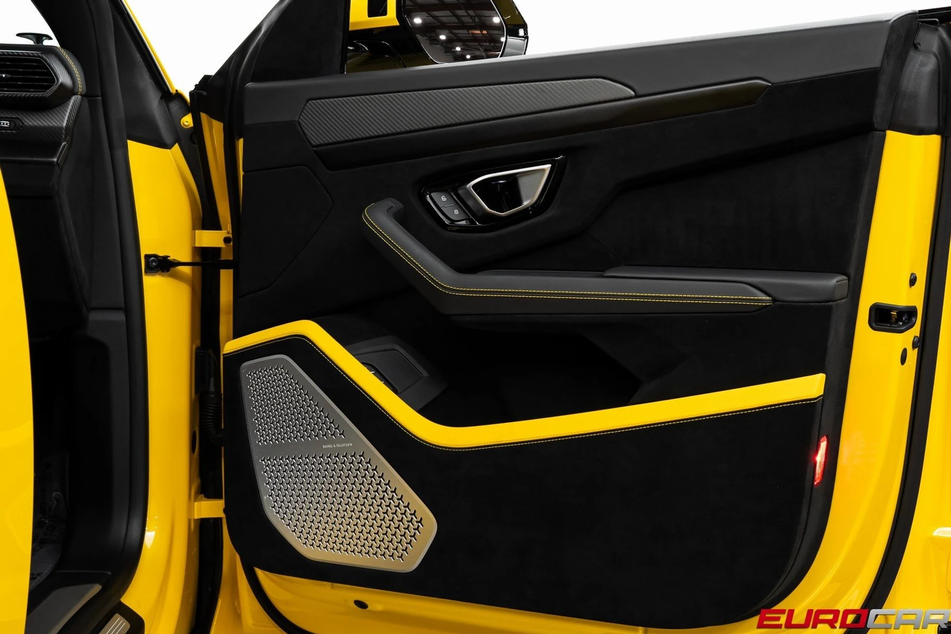 mph030_2920962580_image_31_be86a80901