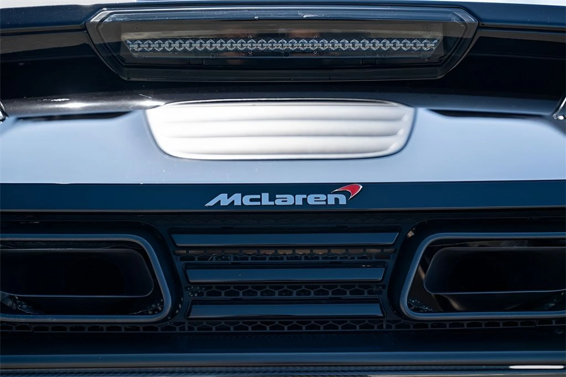 mph030_2921345065_image_32_106080ad4f