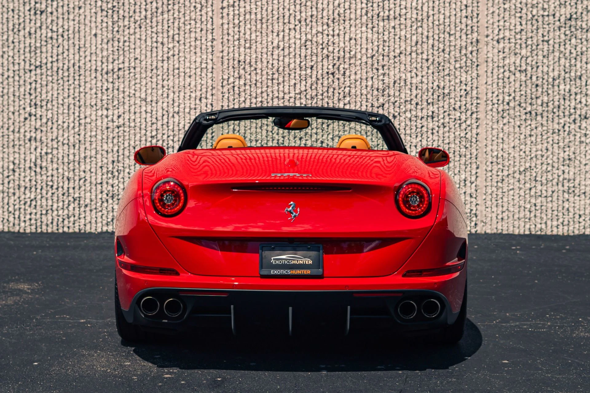 mph030_2924757915_Used_2016_Ferrari_California_T_1777481400_d8d20d674f